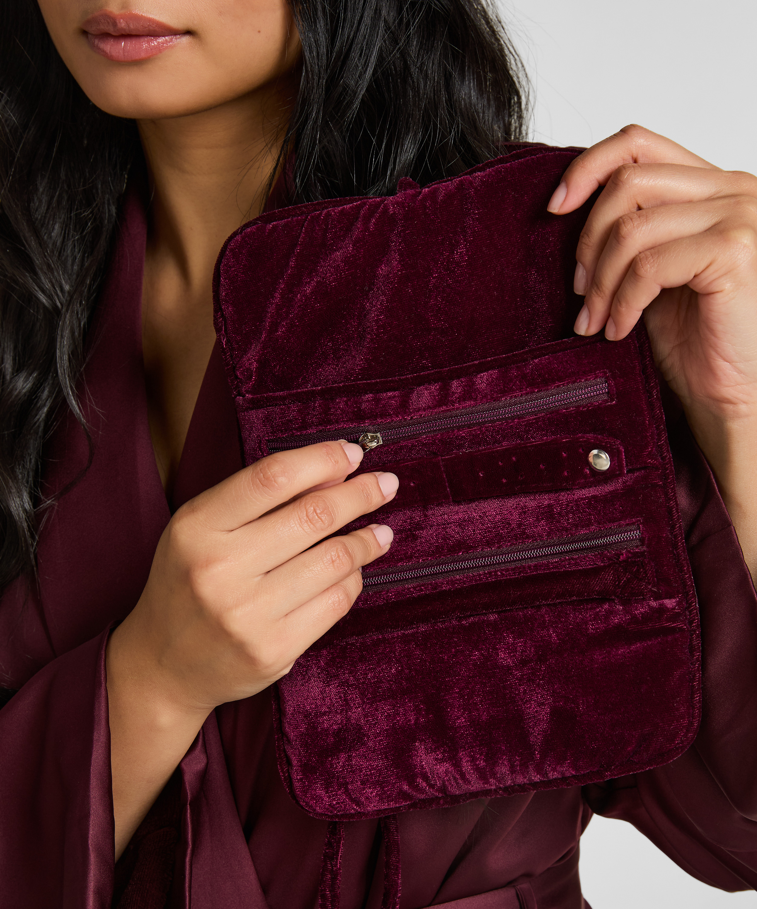 Foret smykkepose, Lilla, main