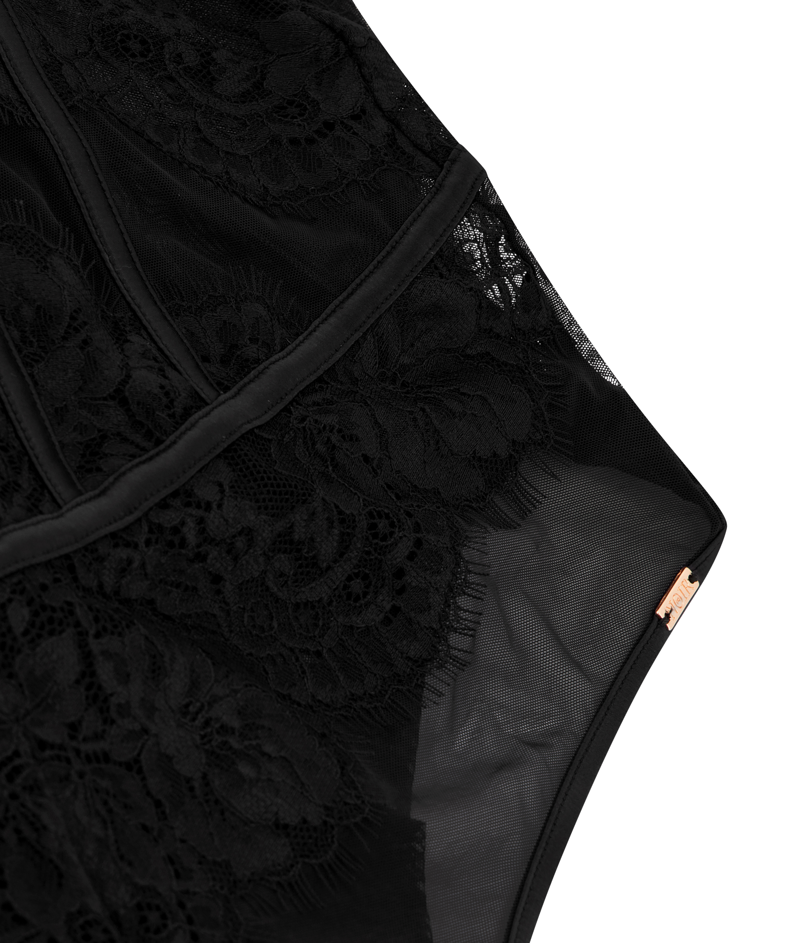 Body Chalice, Sort, main