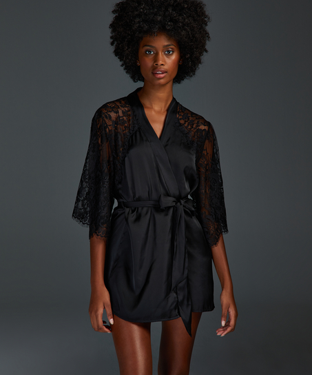 Jennifer kimono, Sort