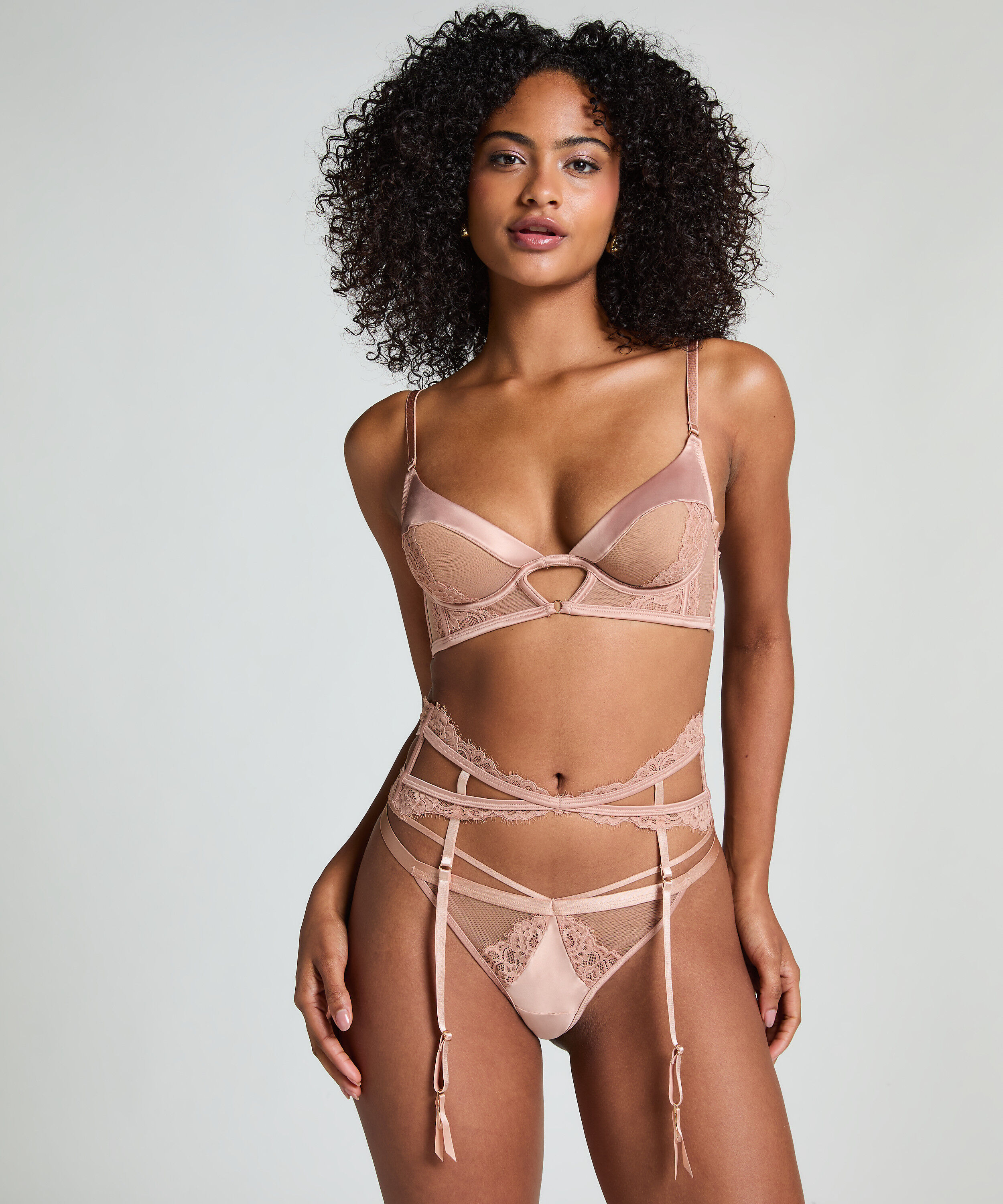 Hofteholder Nisha, Beige
