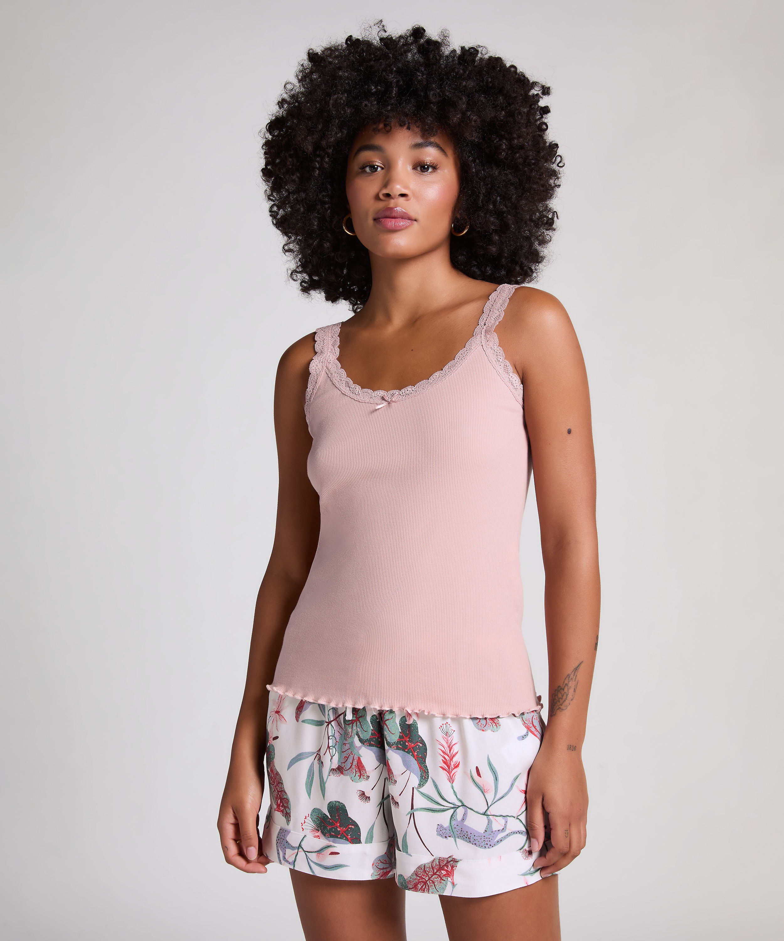 Camisole i rib og blonde, Lyser&oslash;d, main