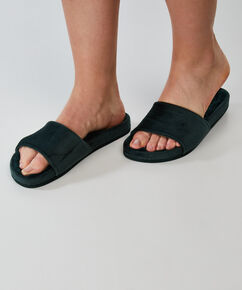 Fake fur velour slippers, gr&oslash;n