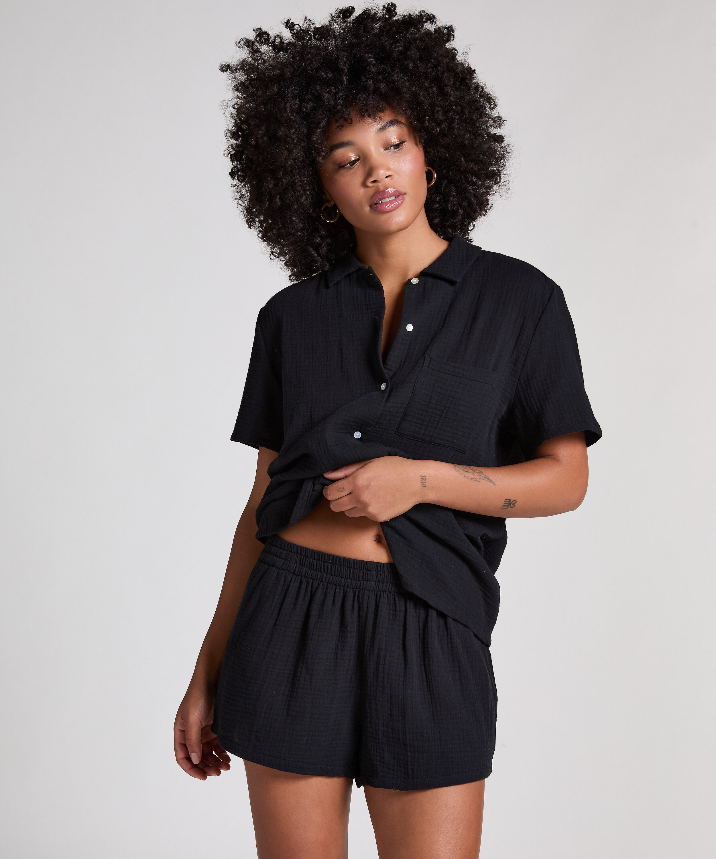 Muslin shorts, Sort