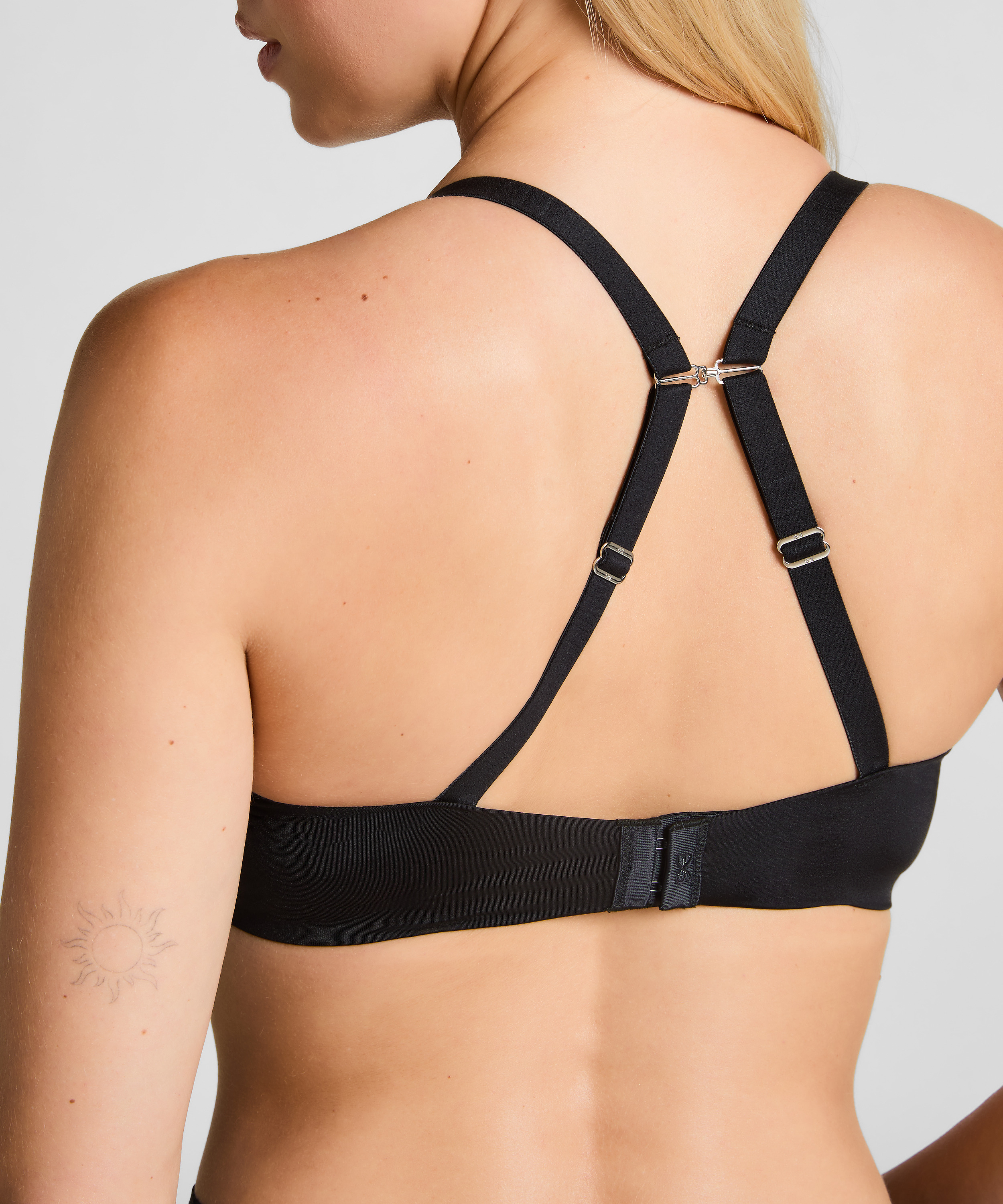 kke-formstøbt bøjle-bh Smooth, Sort, main