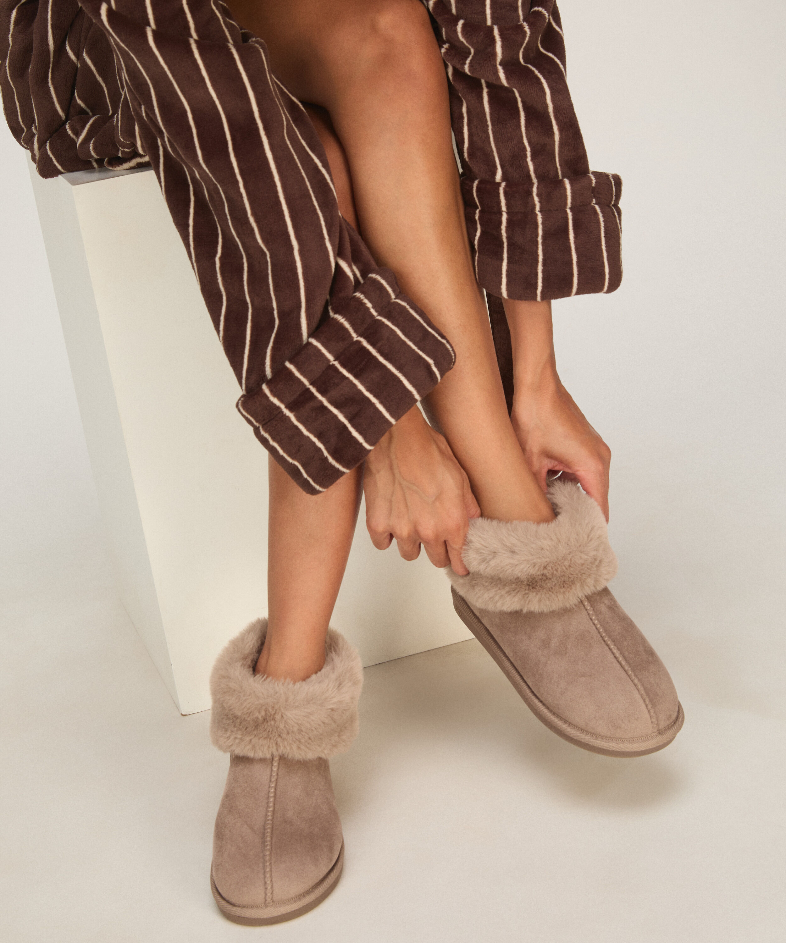 Hjemmesko Boot Faux Suede, Grå