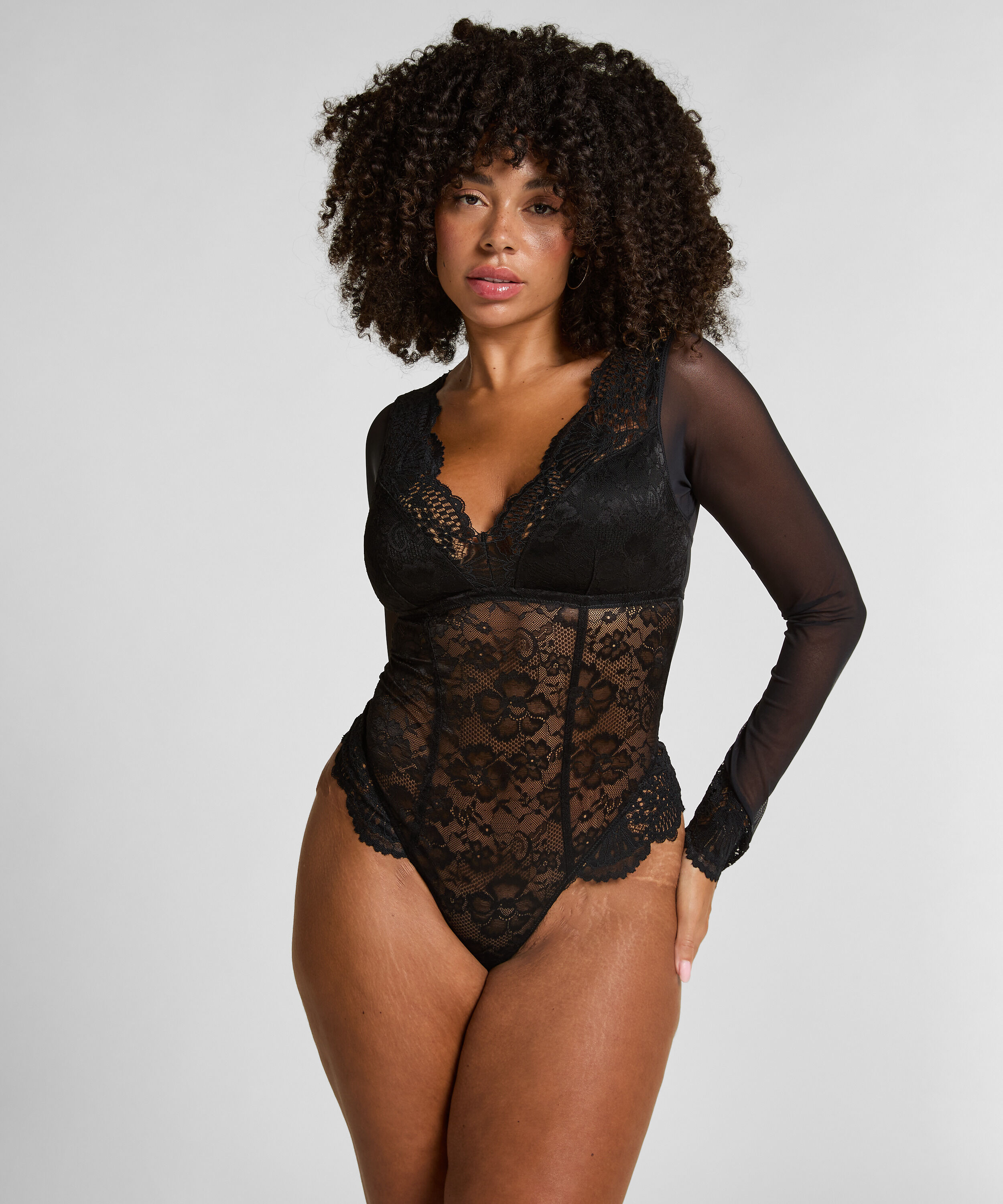 Essie body med lange ærmer, Sort Essie body med lange ærmer, Sort