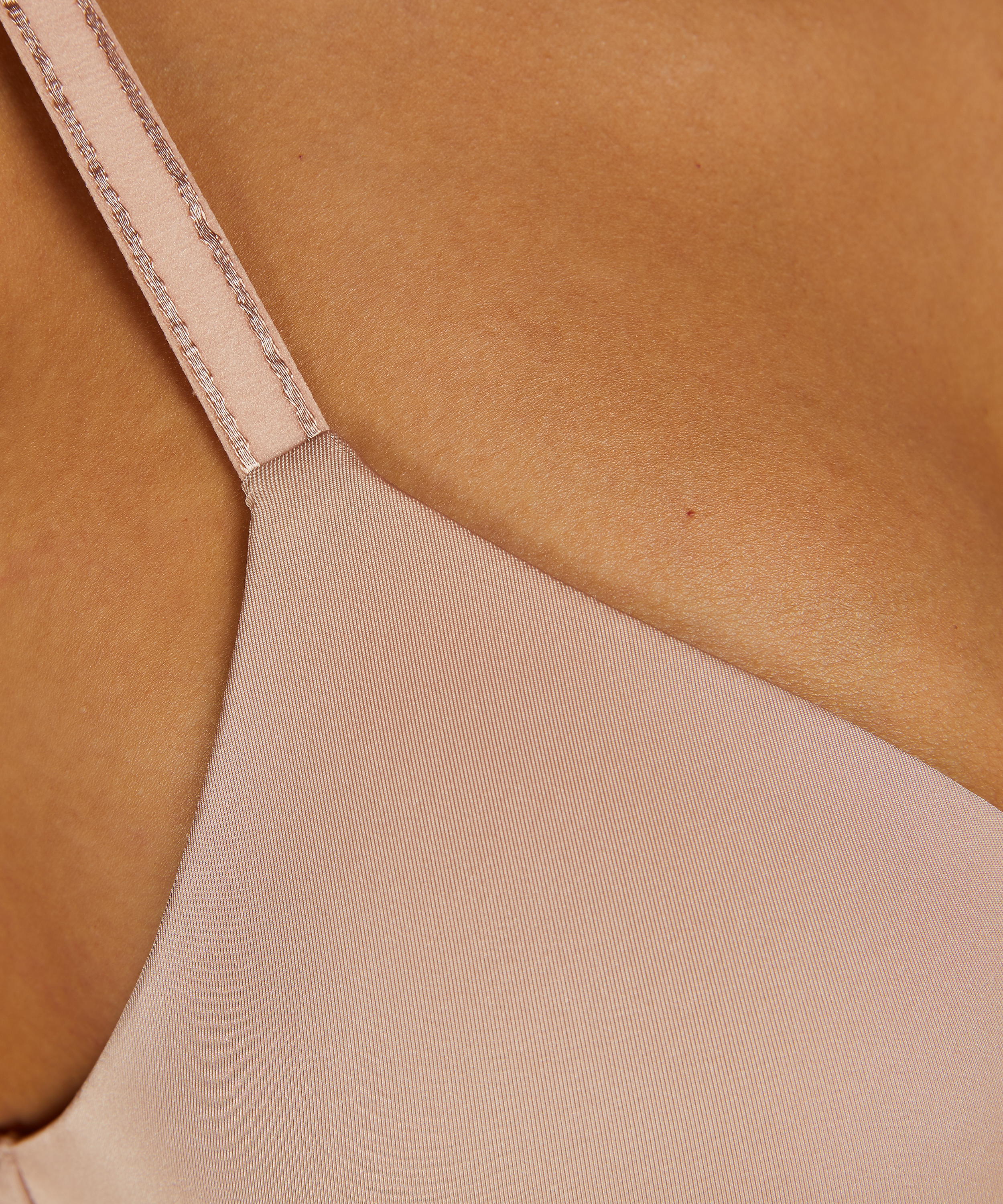 Formstøbt push-up bh uden bøjle Mona, Beige, main