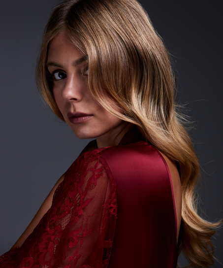 Jennifer kimono, Rød