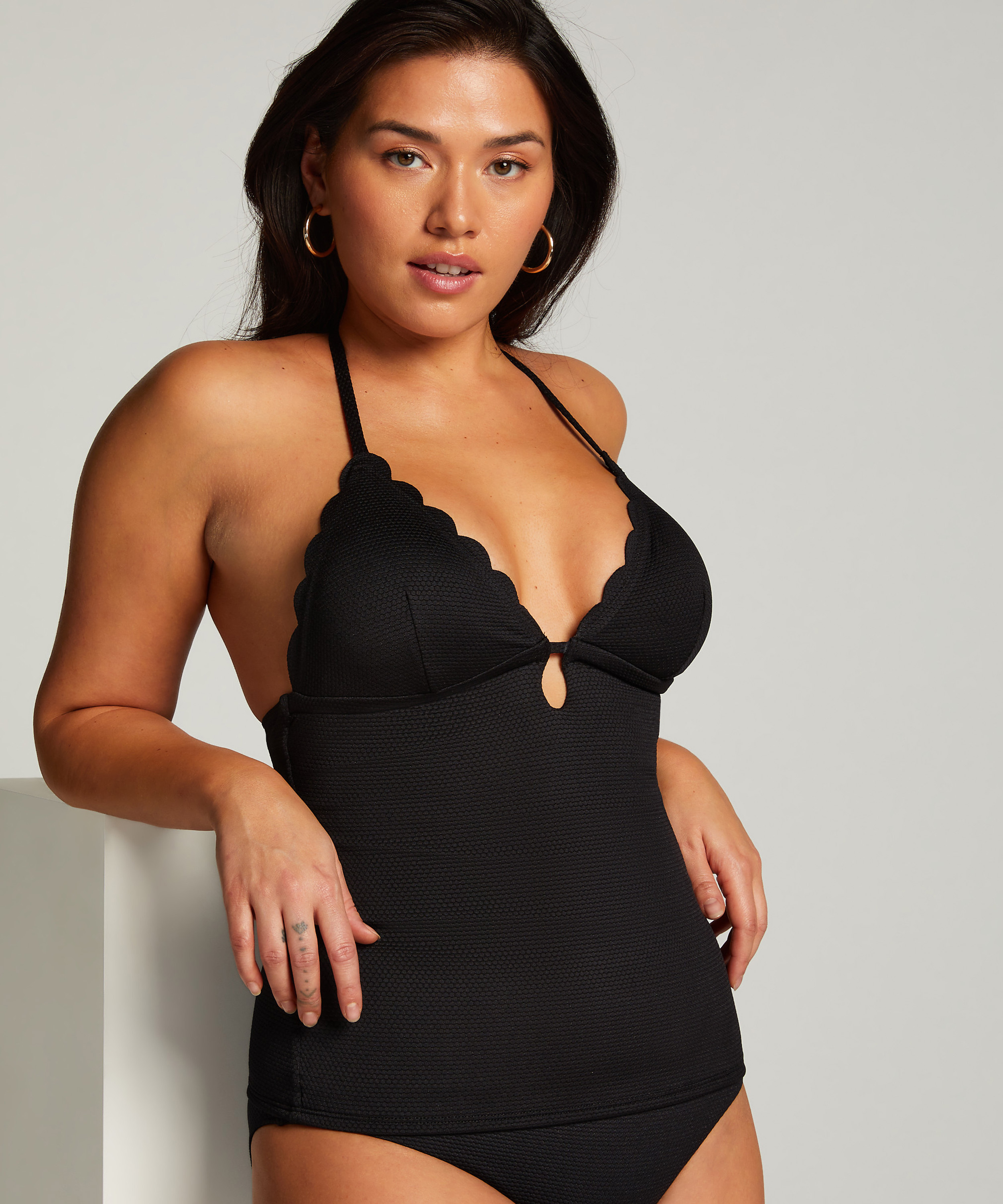 Formende Tankini, Sort, main