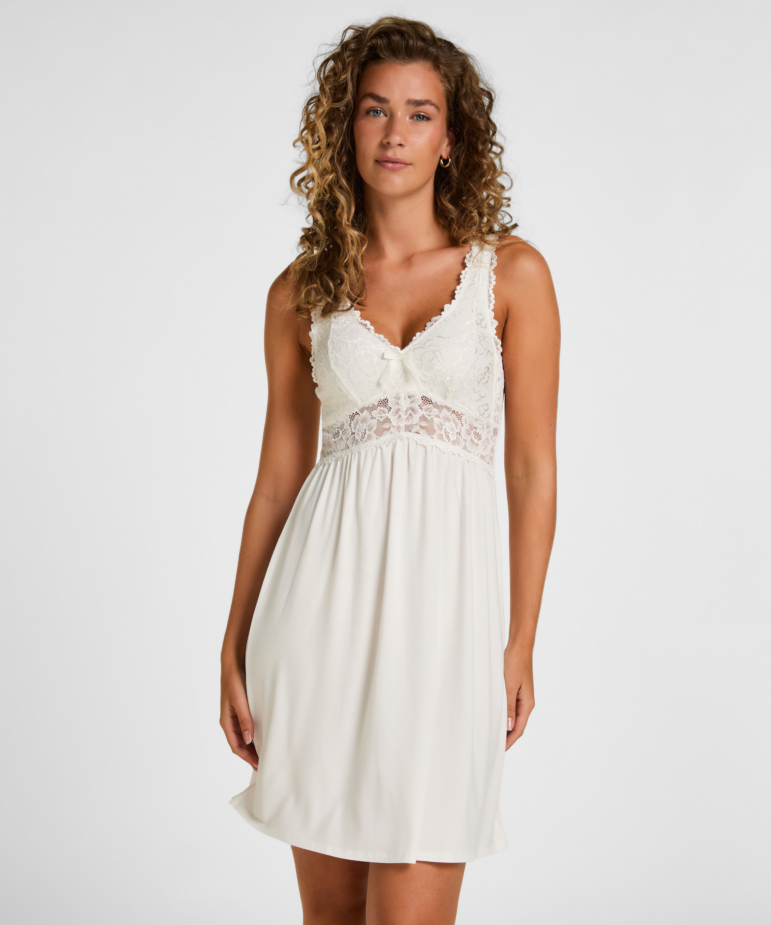 Natkjole Nora Lace, Hvid