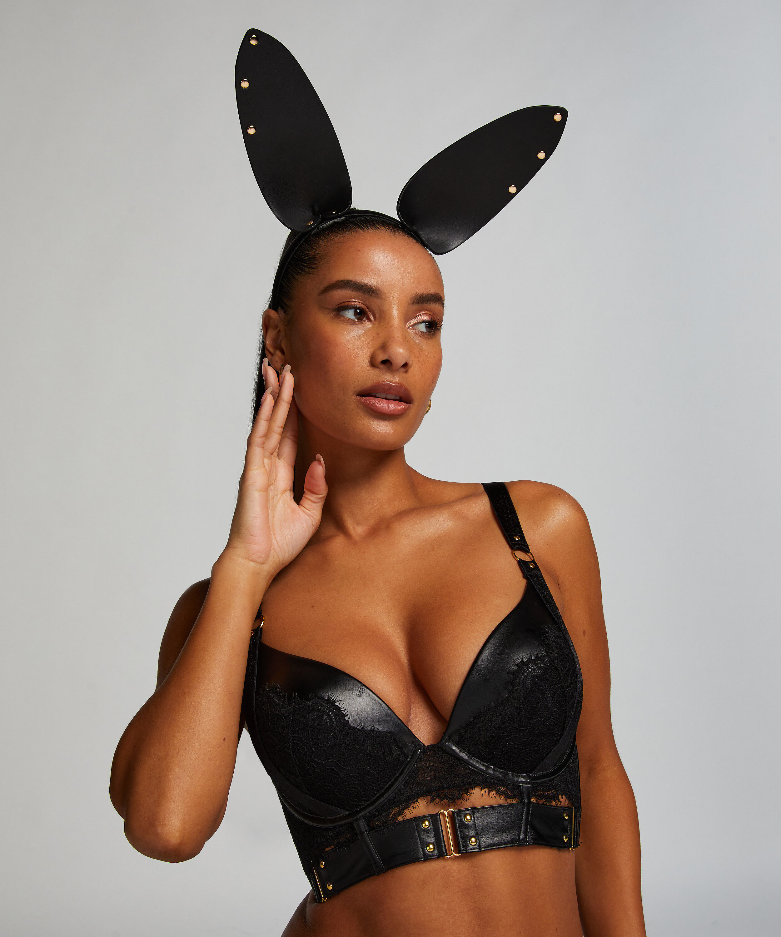 Pandeb&aring;nd i kunstl&aelig;der Bunny, sort