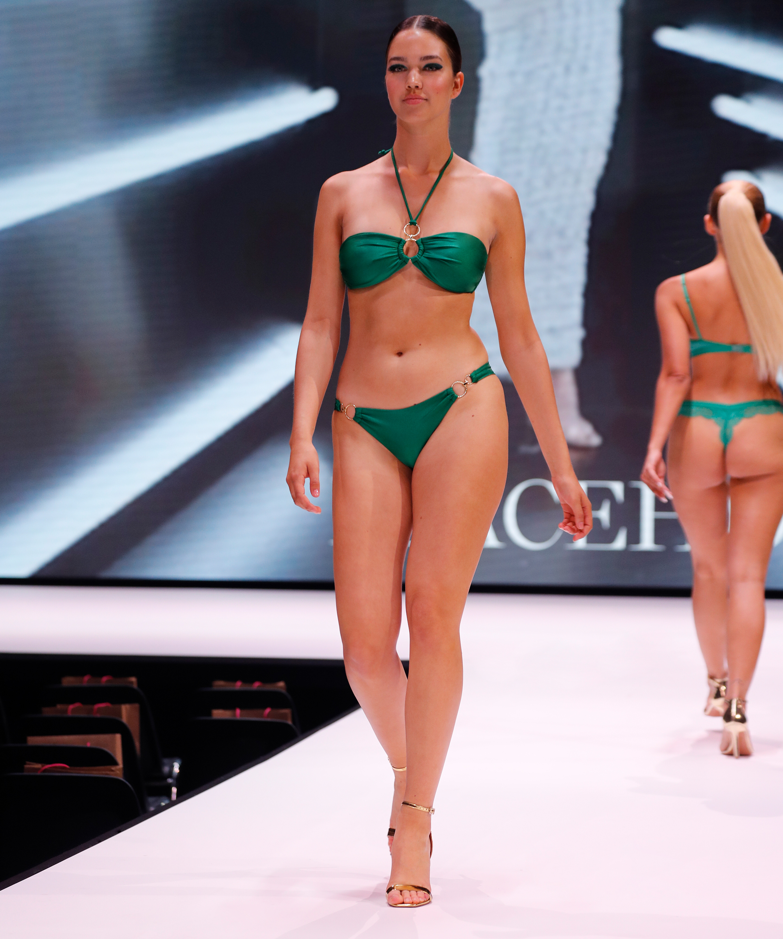 Bandeau-bikinitop Antigua Rebecca Mir, grøn, main