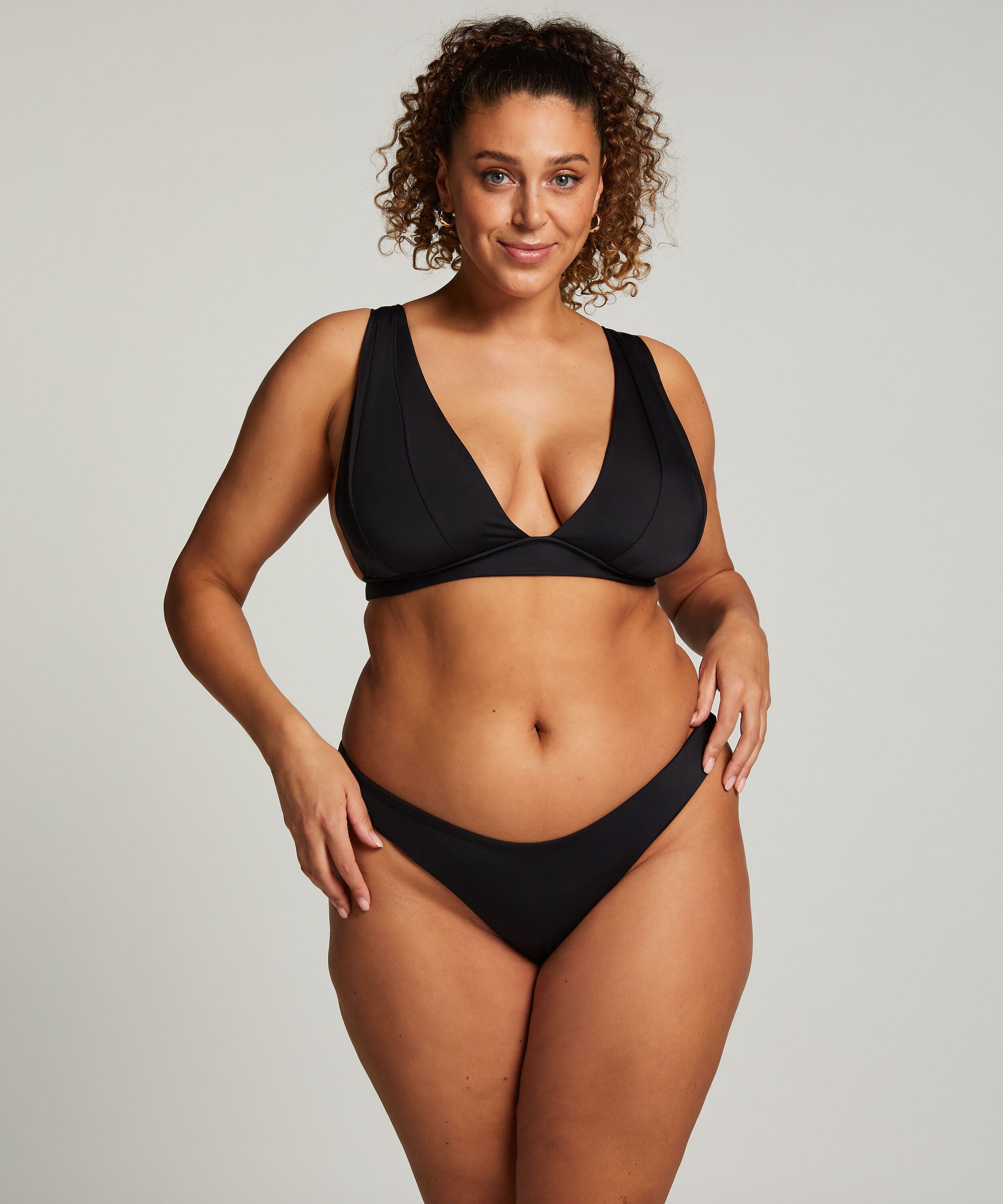 Højskåret Bikinitrusse Luxe