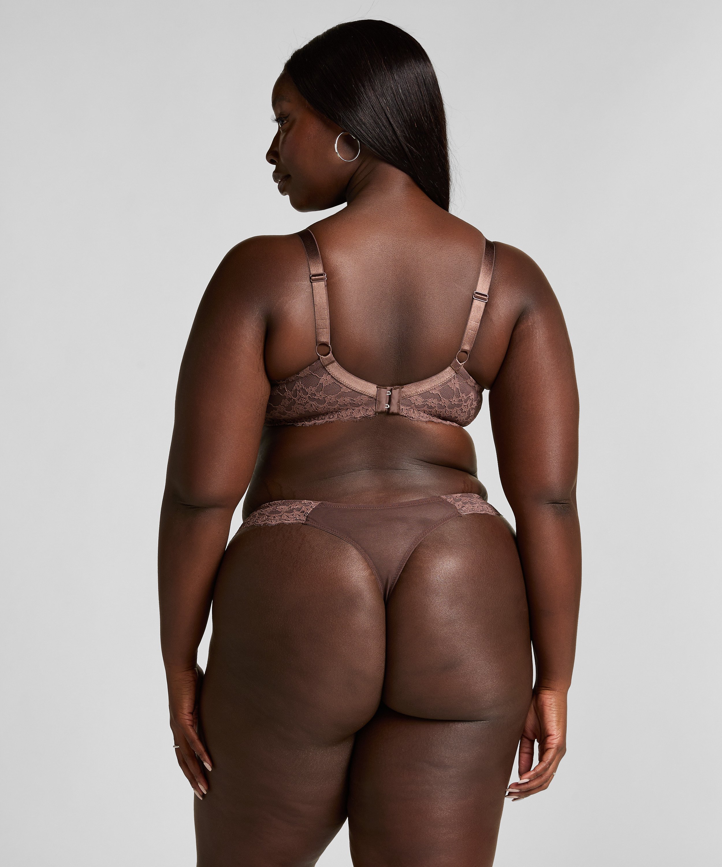 Ikke-formst&oslash;bt b&oslash;jle-bh Daisy, Brun, main