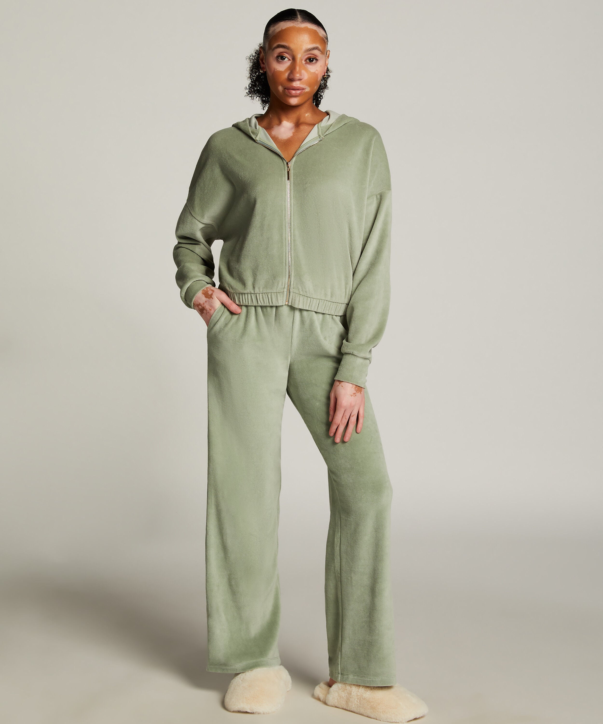 Pyjamasbukser i velour, Grøn