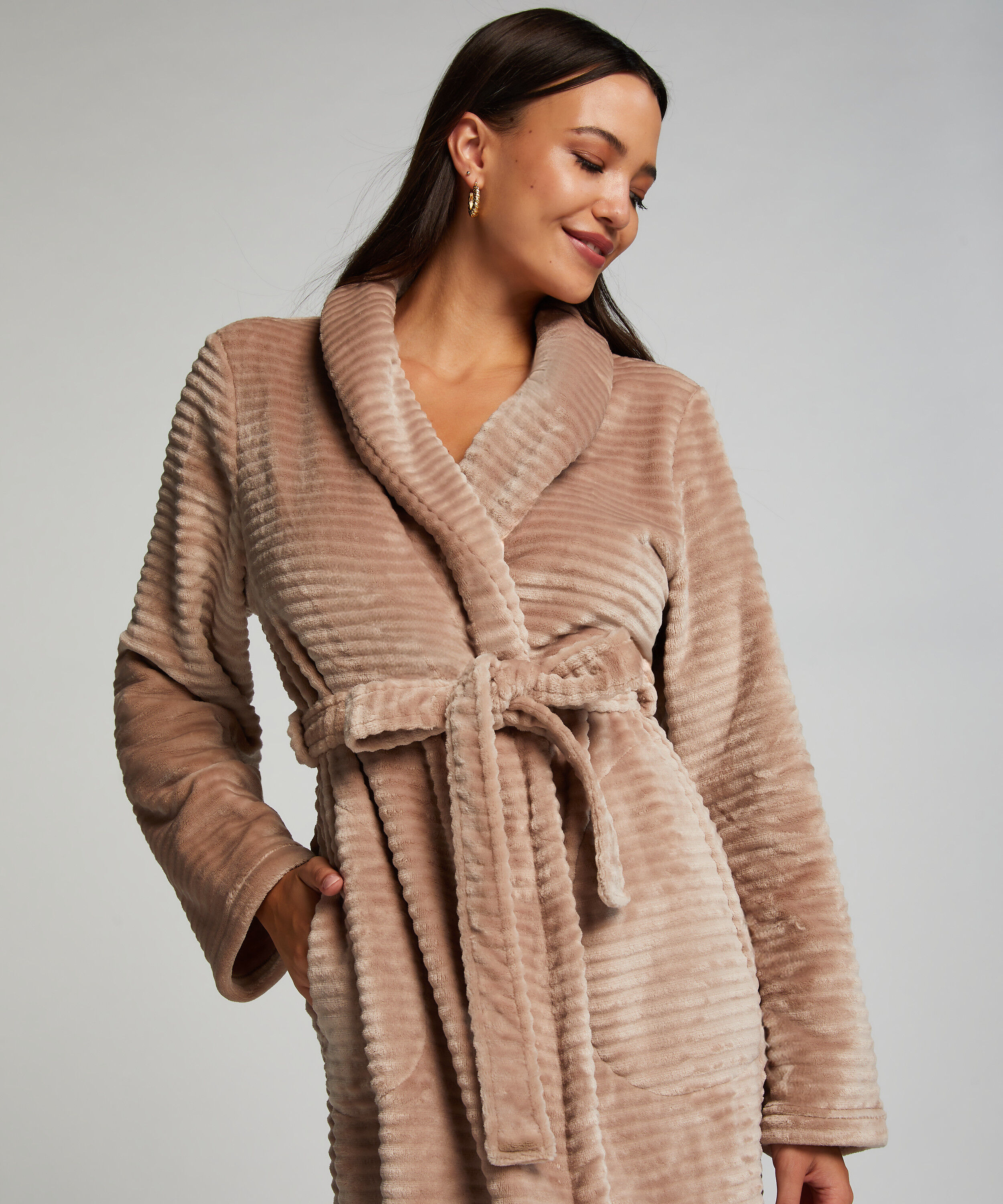 Lang ribstrikket badekåbe i fleece, Beige