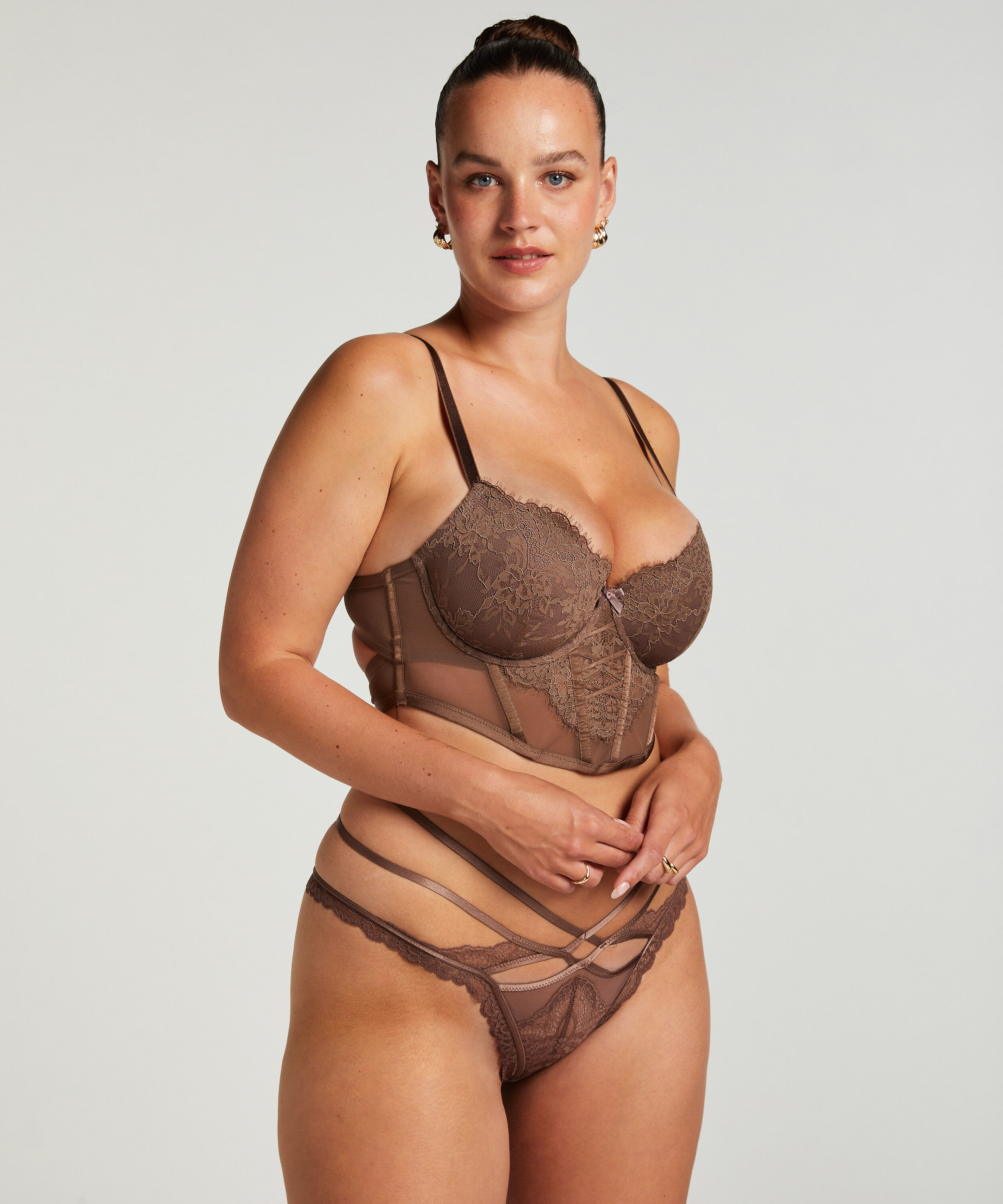 Brasiliansk trusse Janine