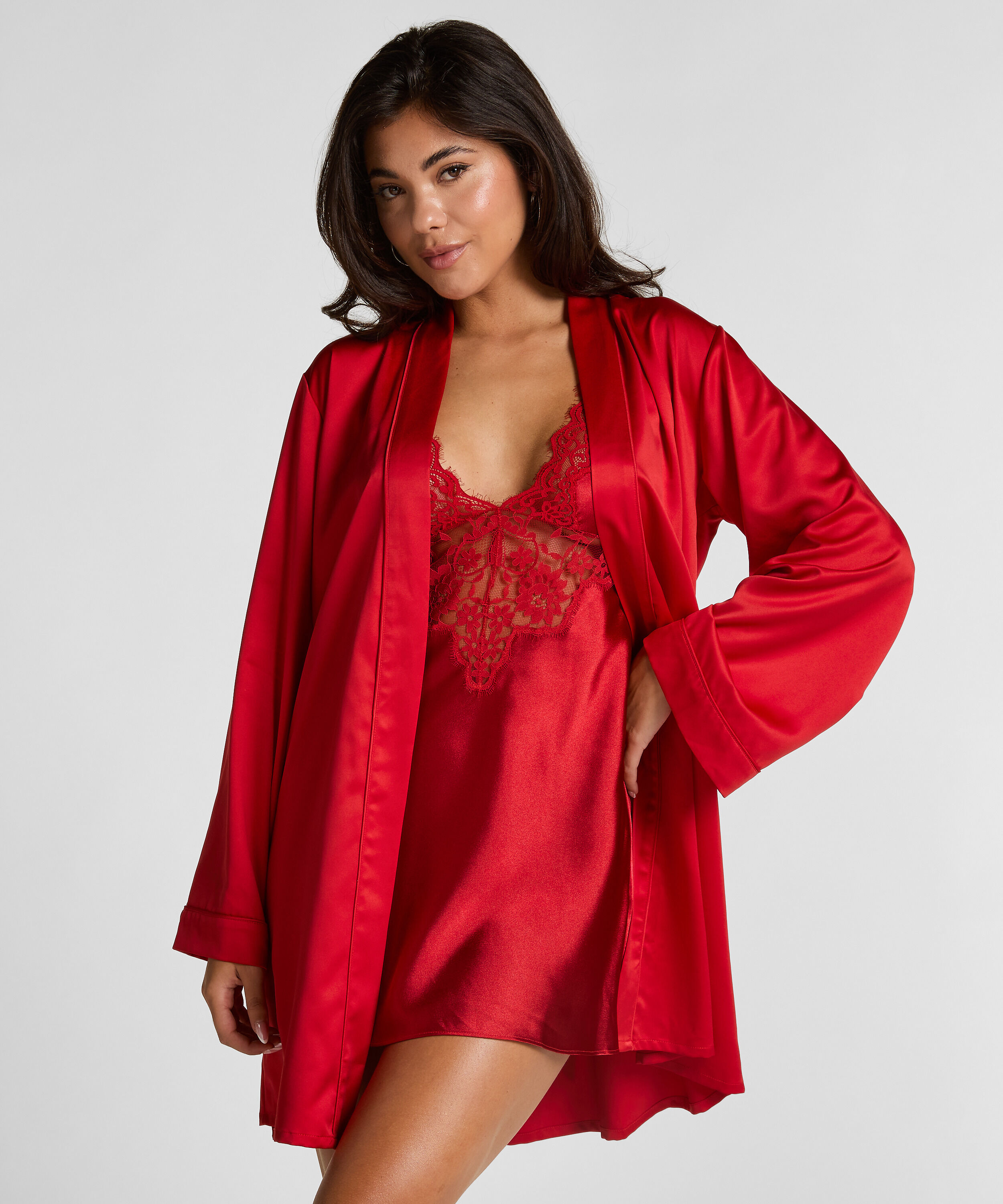 Satin kimono, R&oslash;d