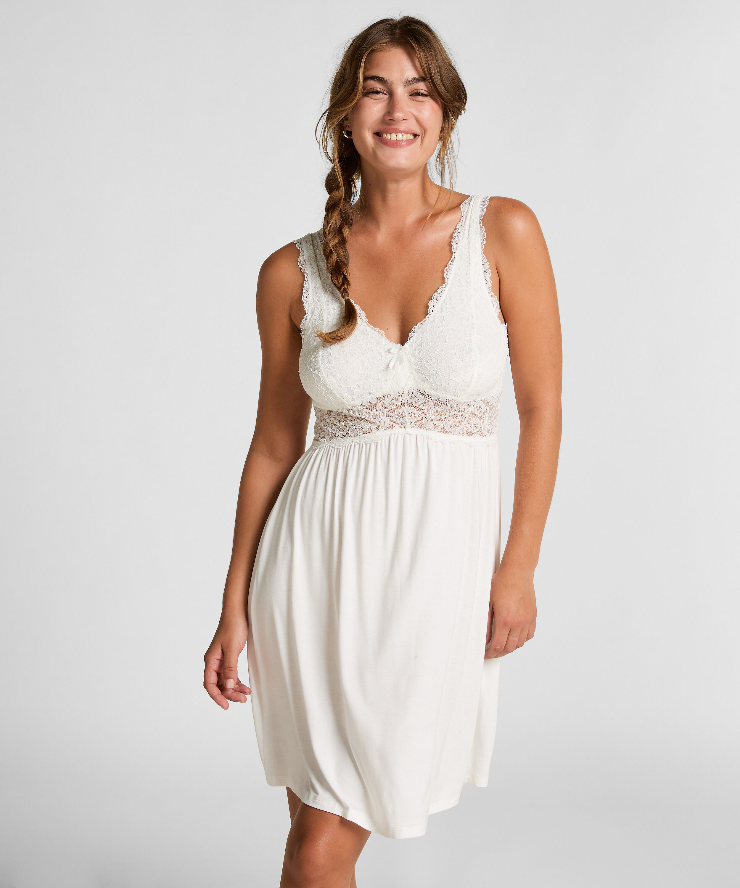 Natkjole Nora Lace, Hvid
