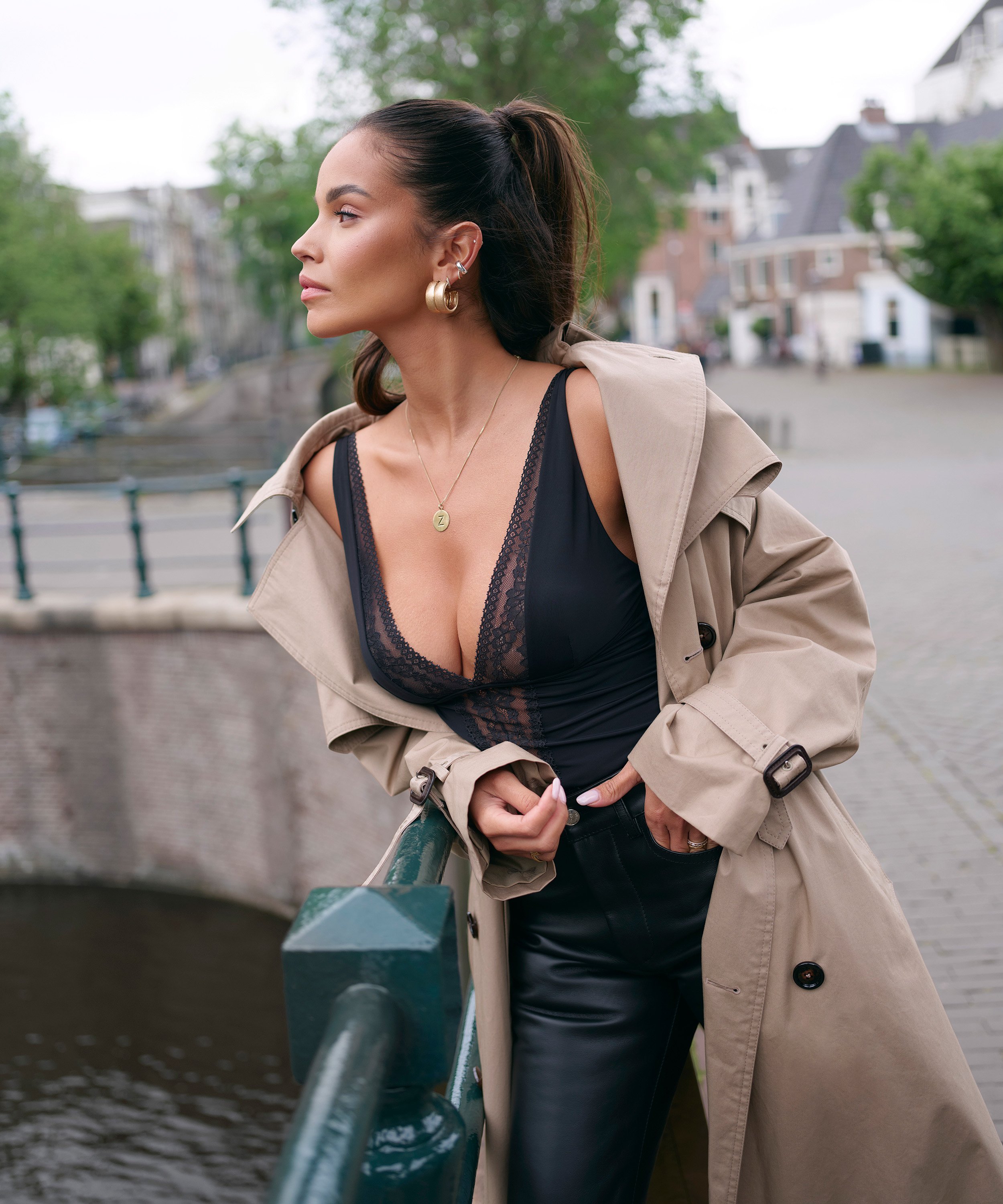 Body Remi, sort, main