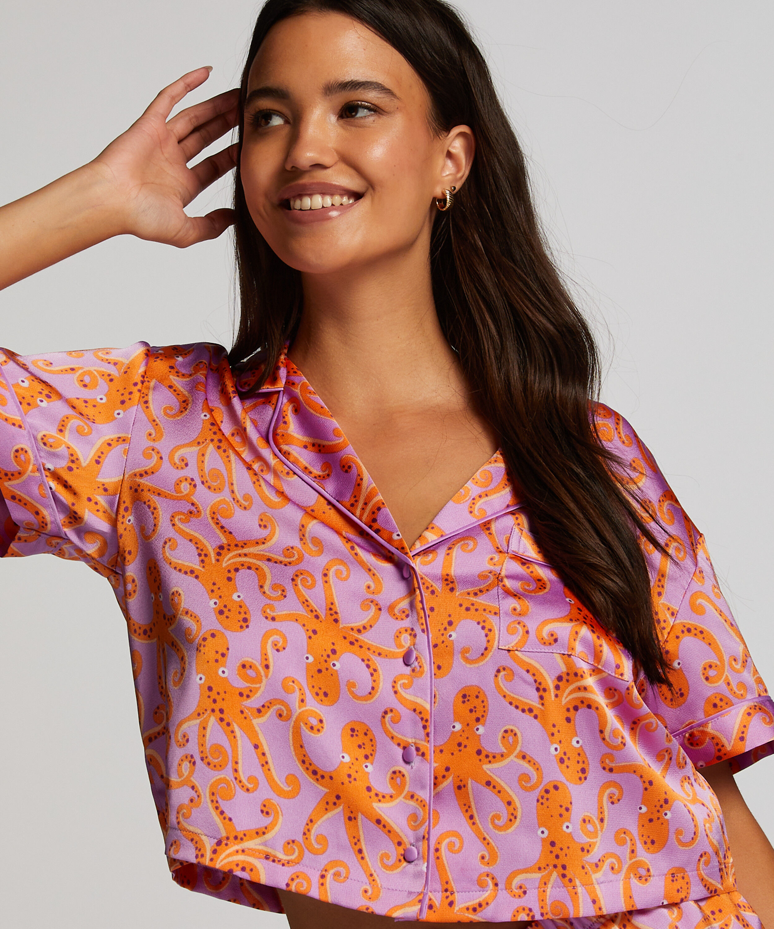 Kortærmet satinjakke, Lilla