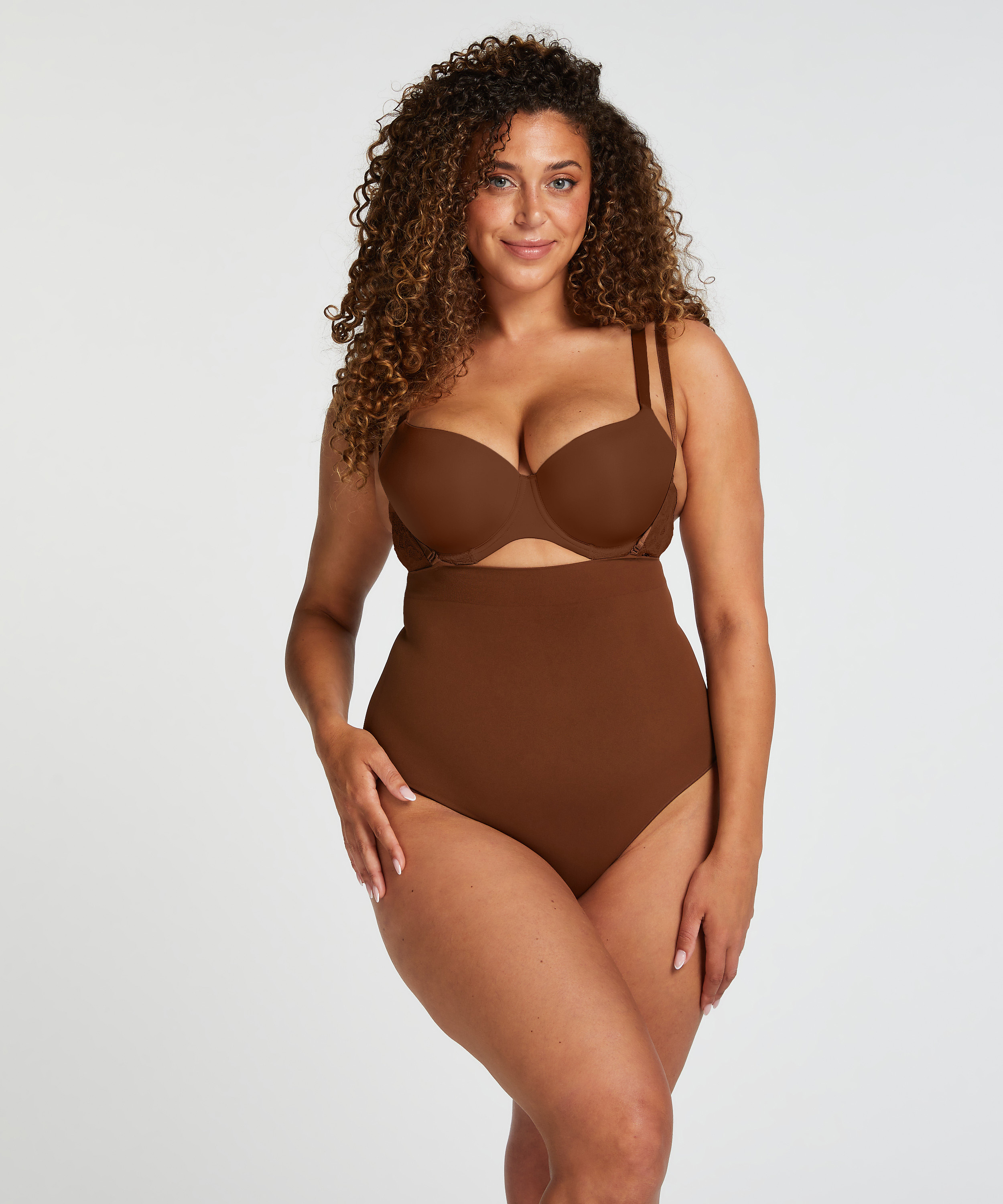 S&oslash;ml&oslash;s g-streng, R&oslash;d, main