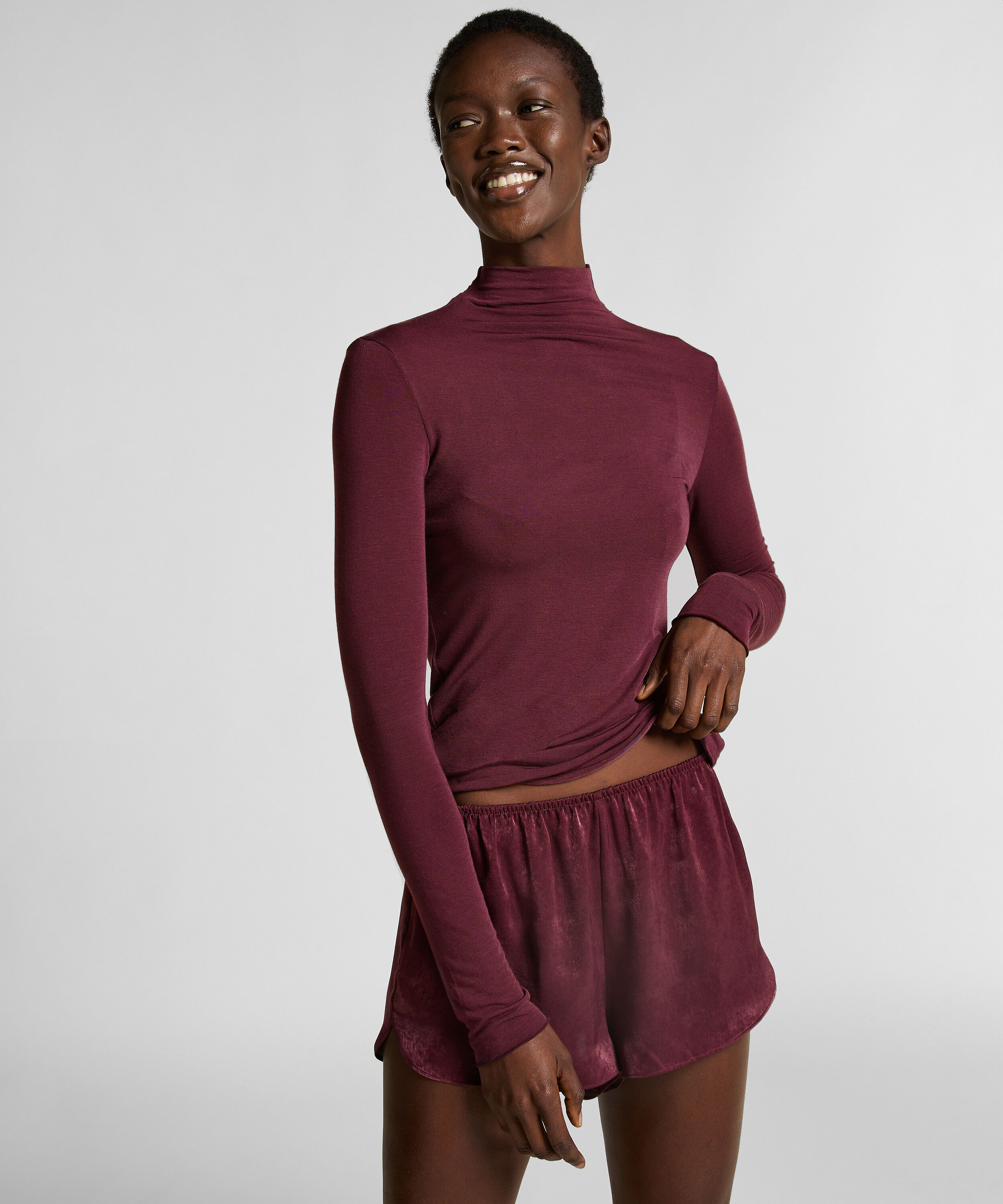 super soft rullekrave bluse med cashmere