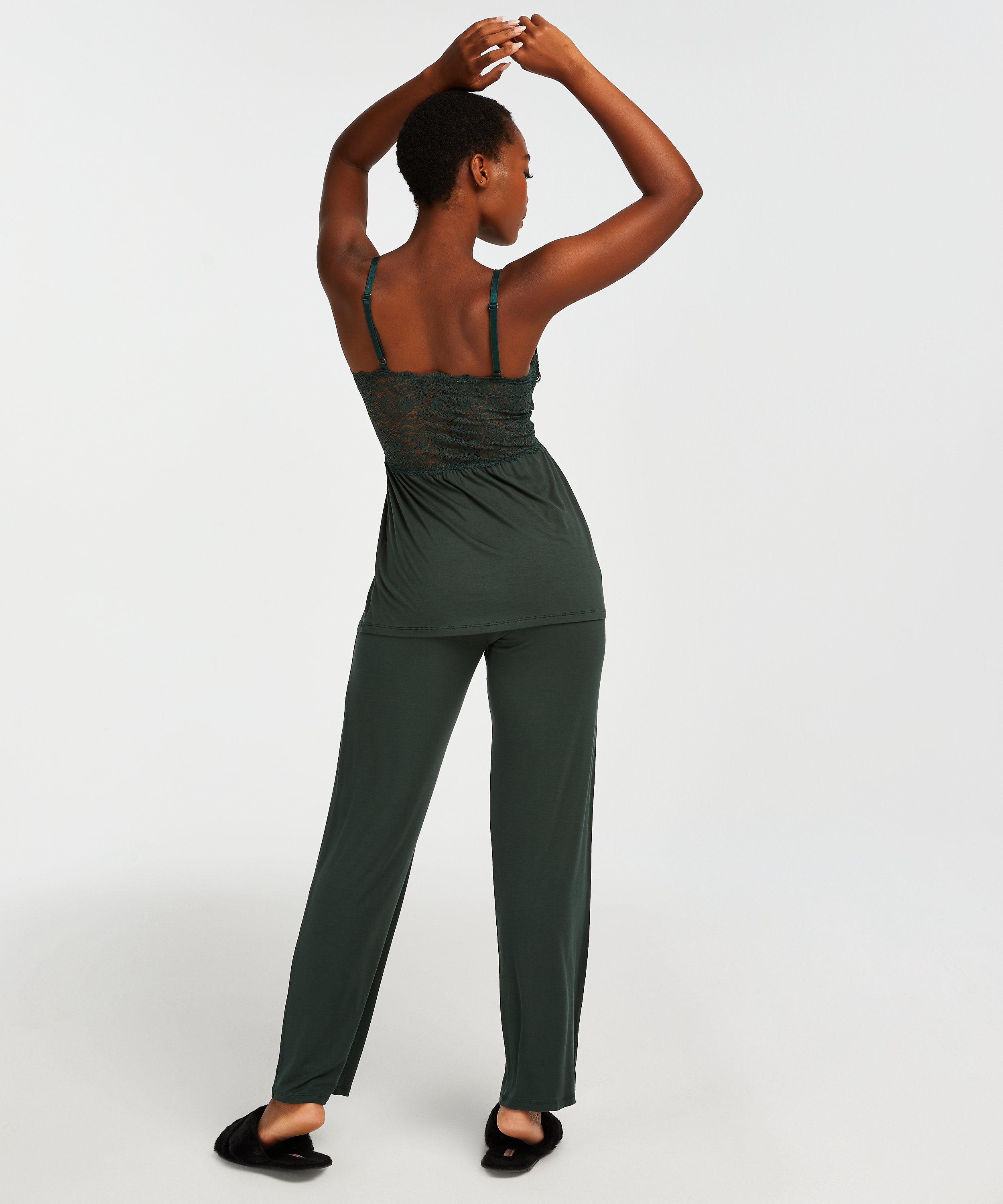 Vera pyjamass&aelig;t med blonder, gr&oslash;n, main