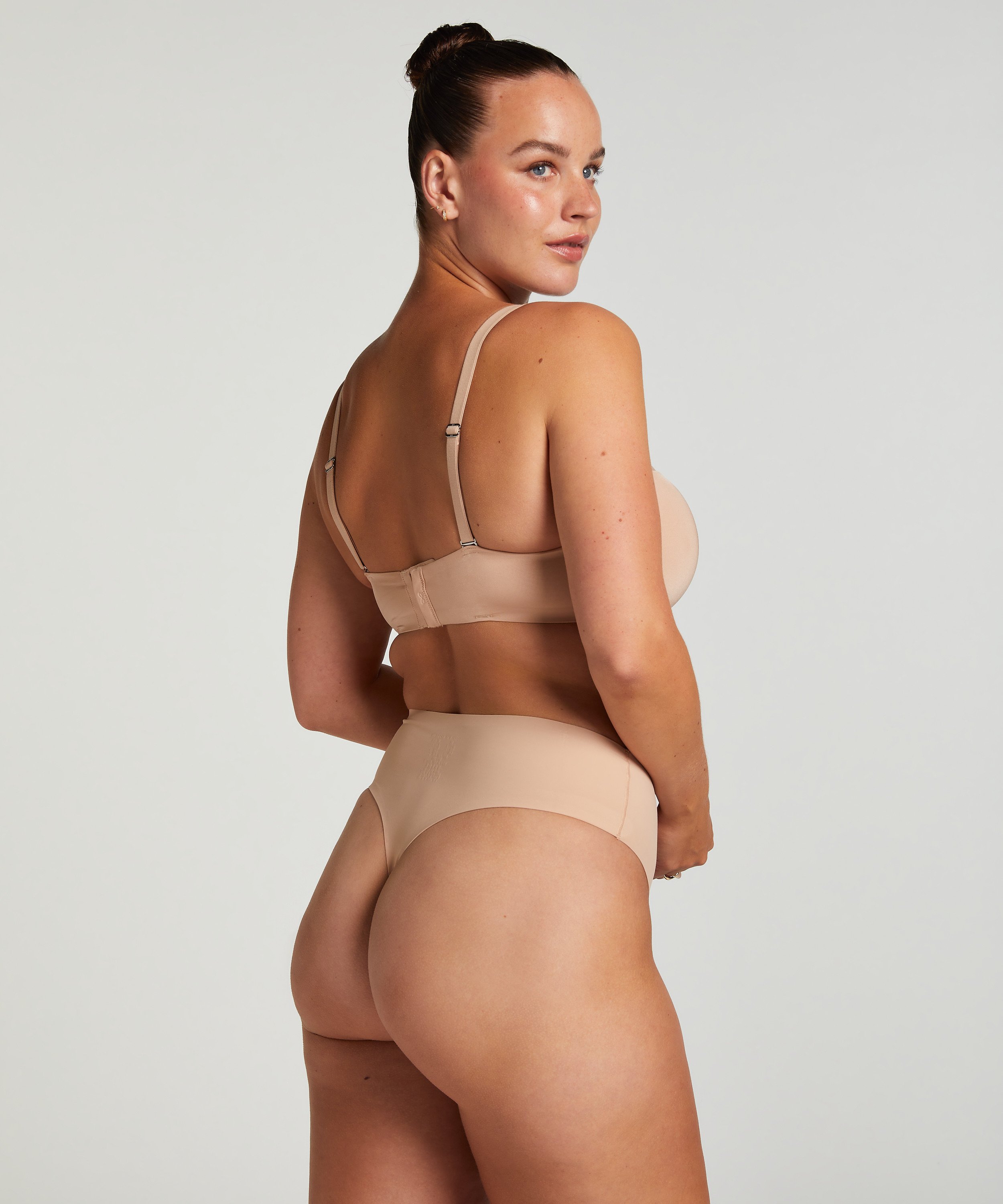 Formstøbt stropløs bøjle-bh med pushup Smooth, Beige, main