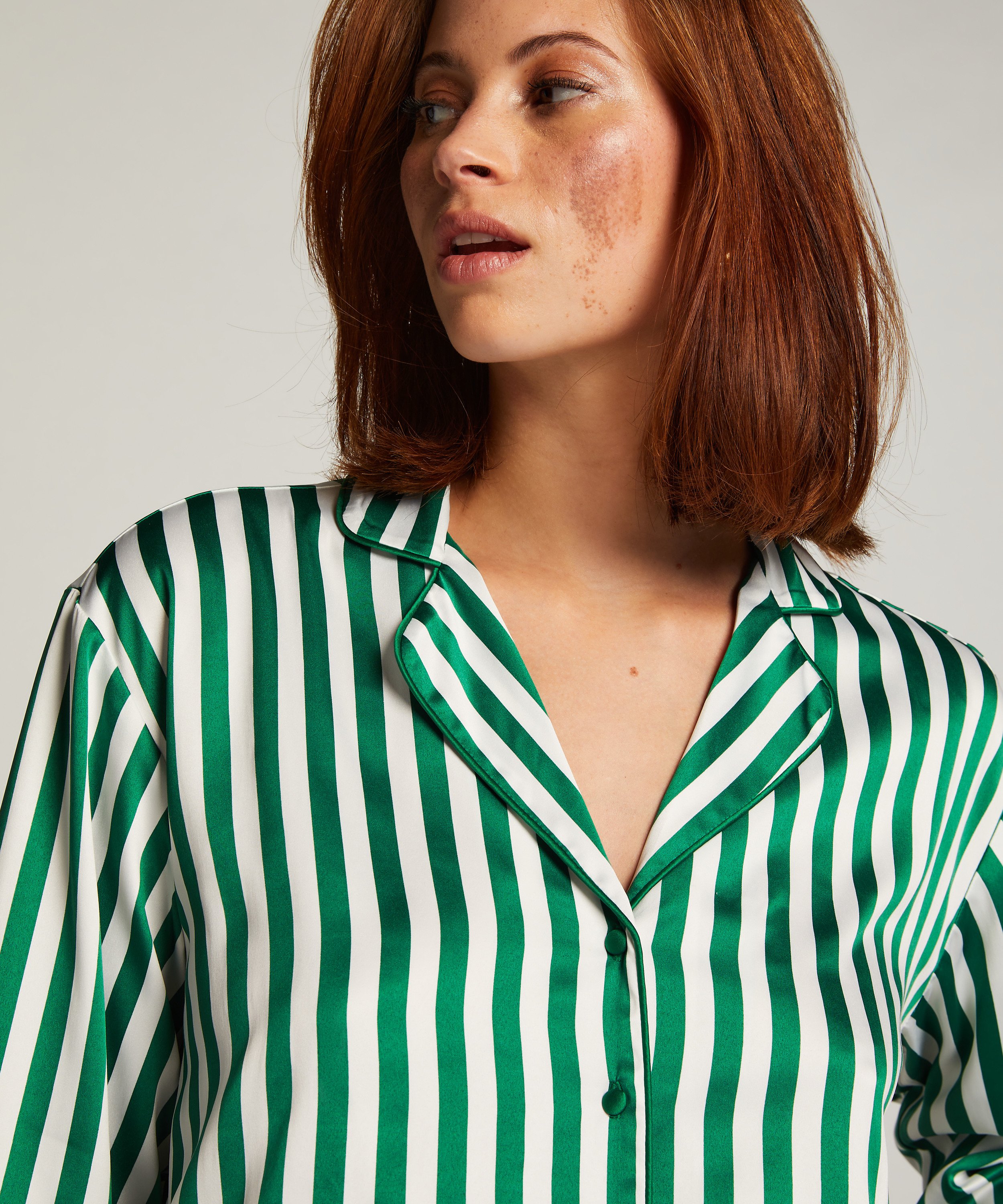 Langærmet satinjakke, Grøn, main