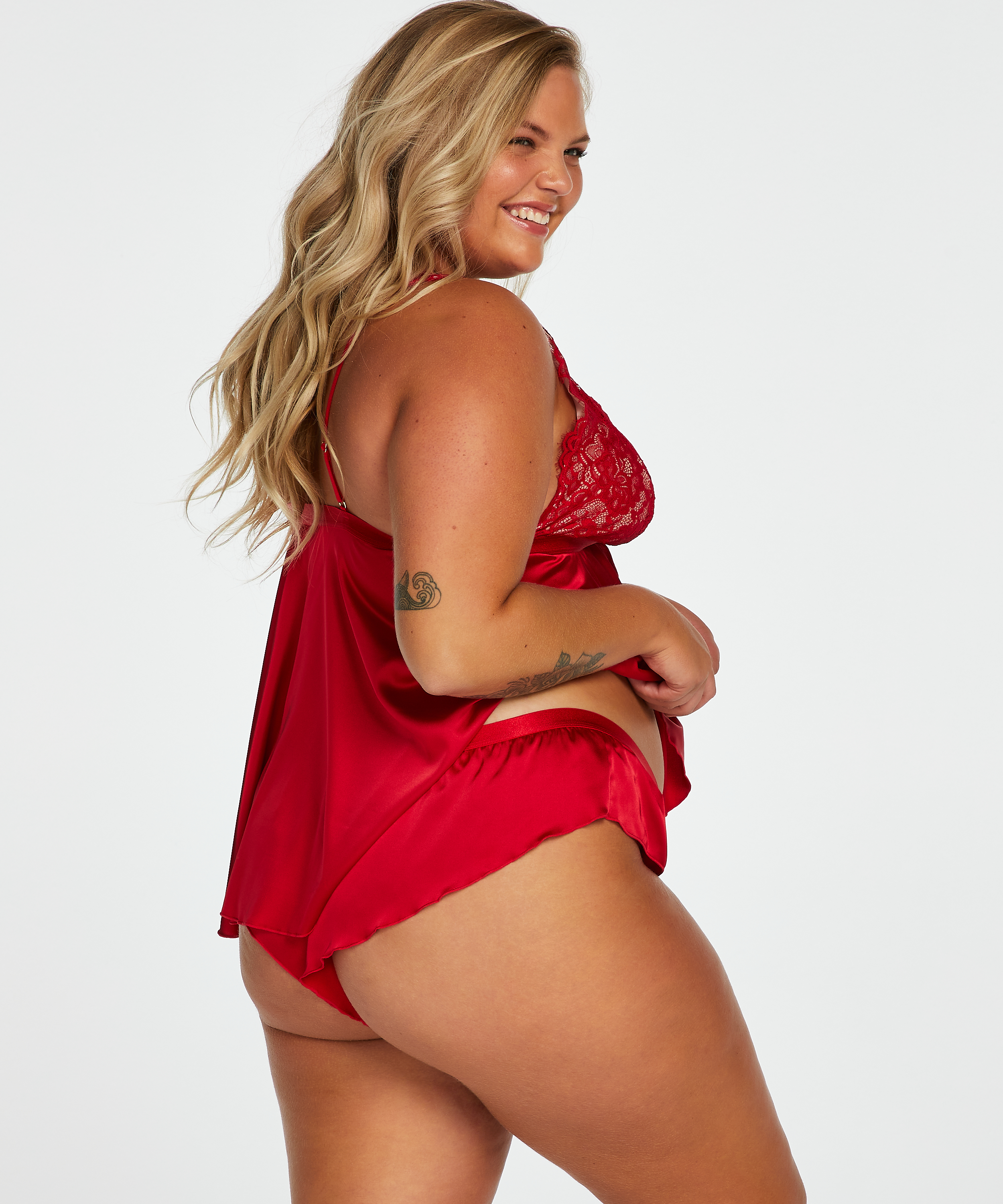 Camis&aelig;t Mariah, R&oslash;d, main