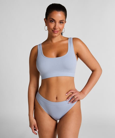 Brasiliansk trusse Dianne, Bl&aring;