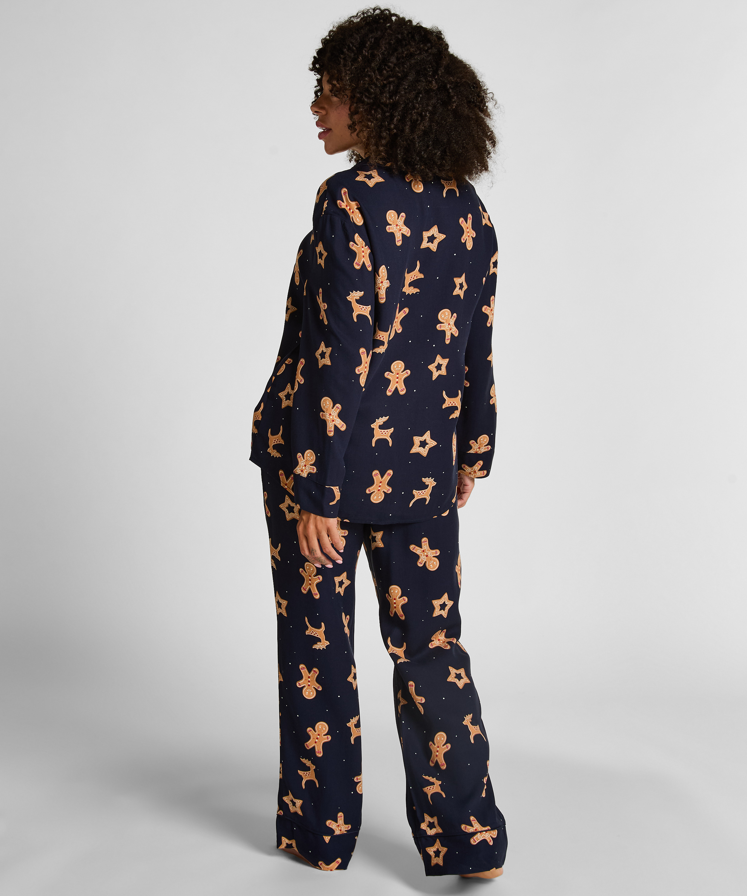 Peberkage-pyjamass&aelig;t, Bl&aring;, main