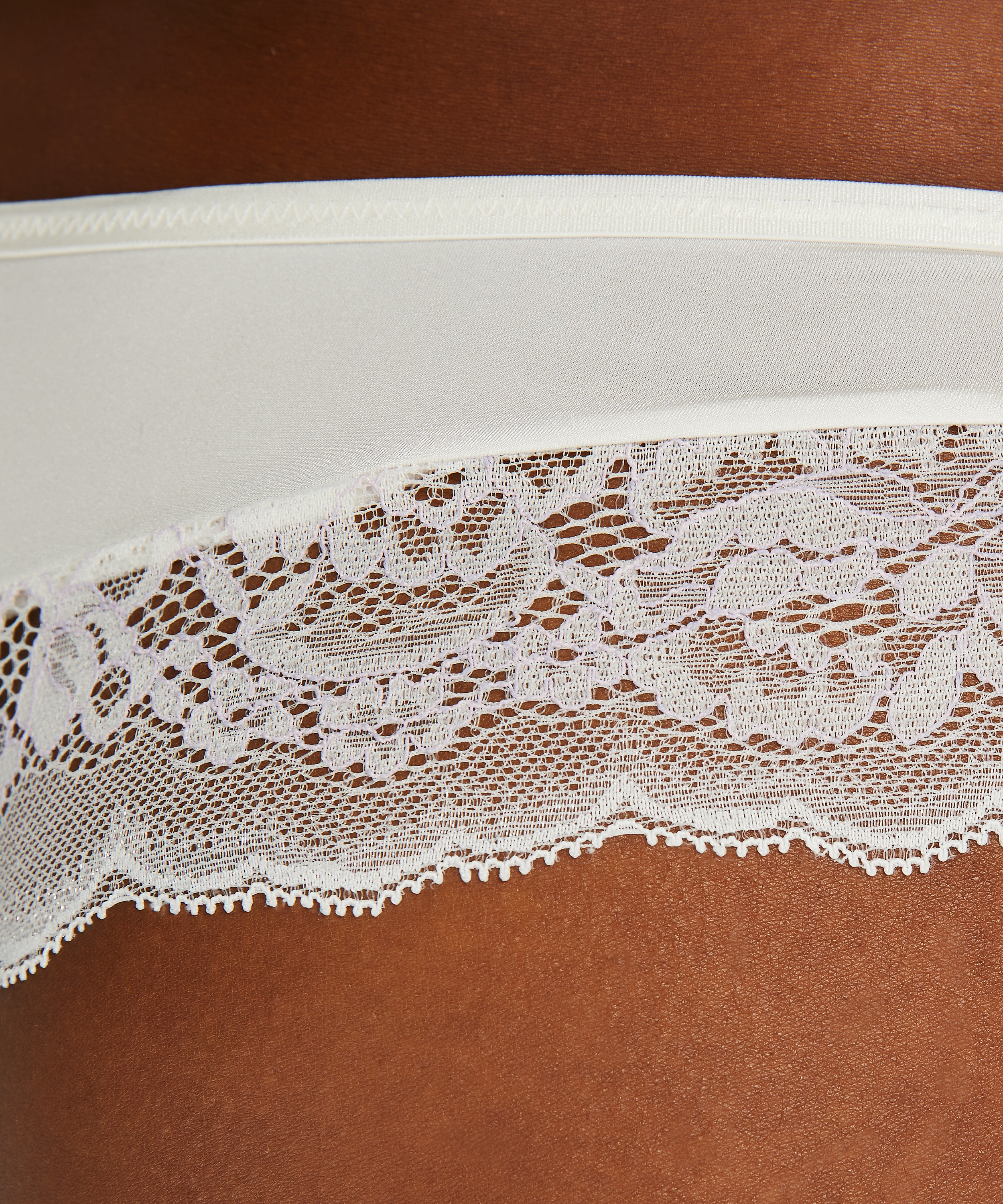 Blondehipster Camile, hvid, main