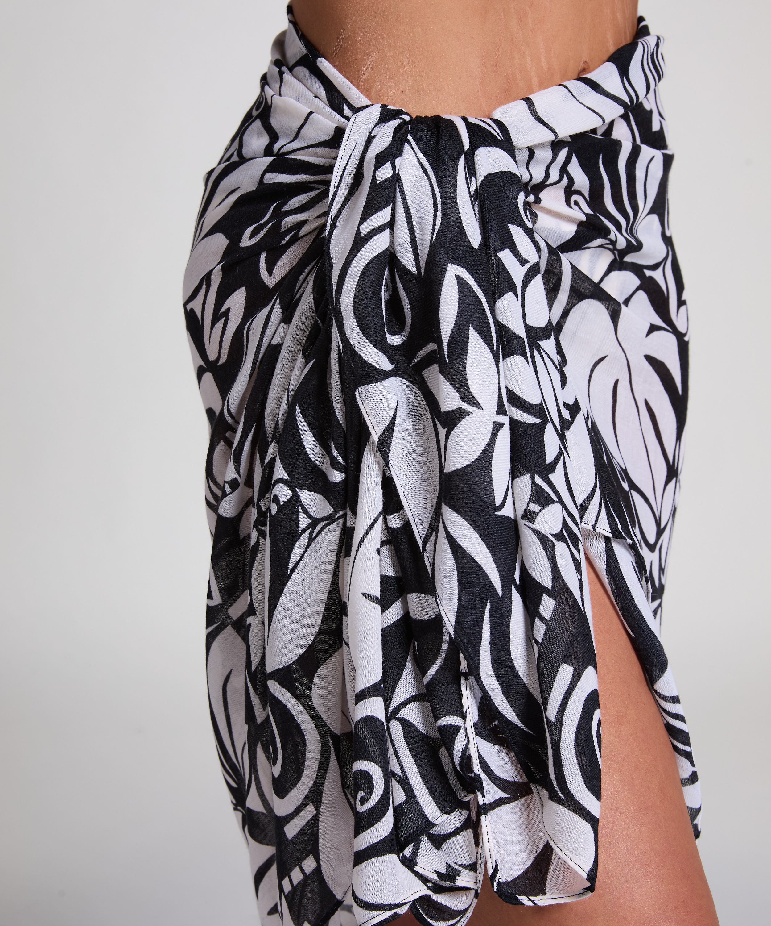 Mauritius halvlang pareo, sort, main