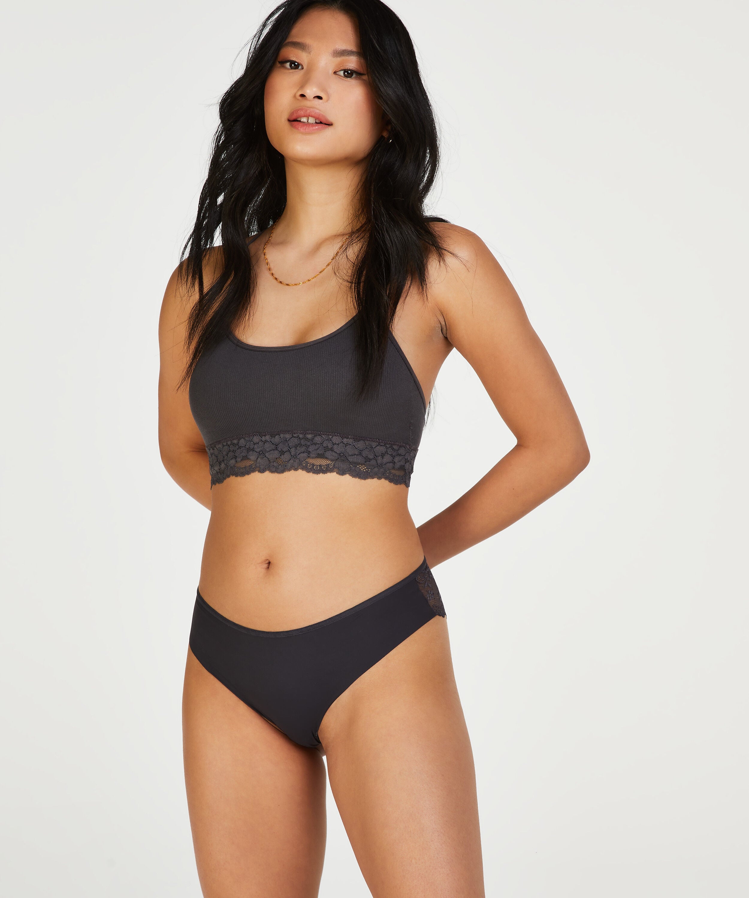Usynlig brasiliansk trusse Lace Back, Grå