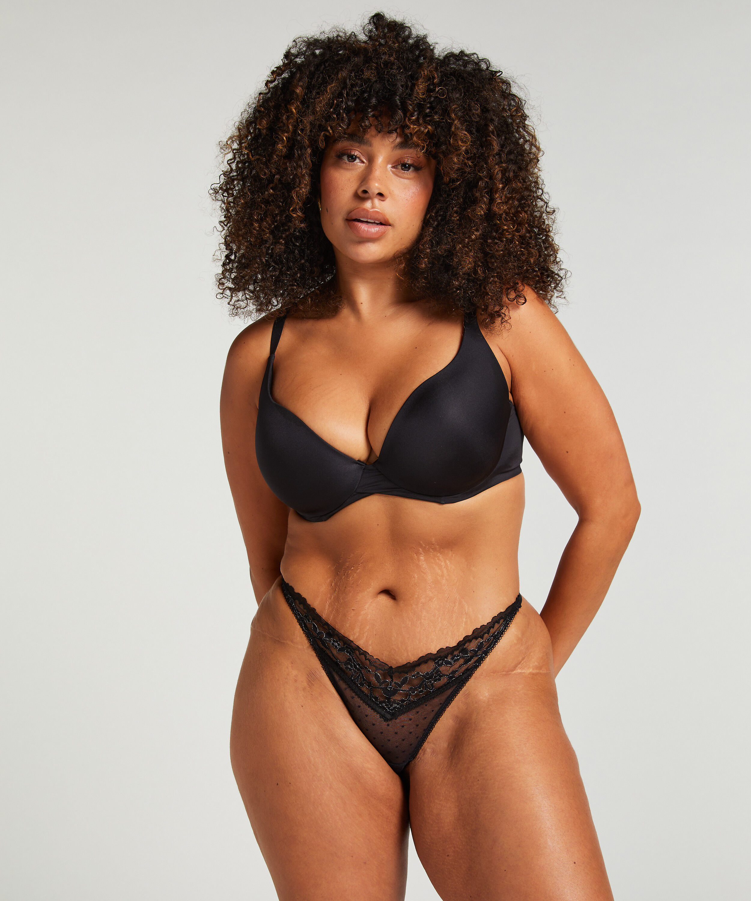 G-streng Alina, sort