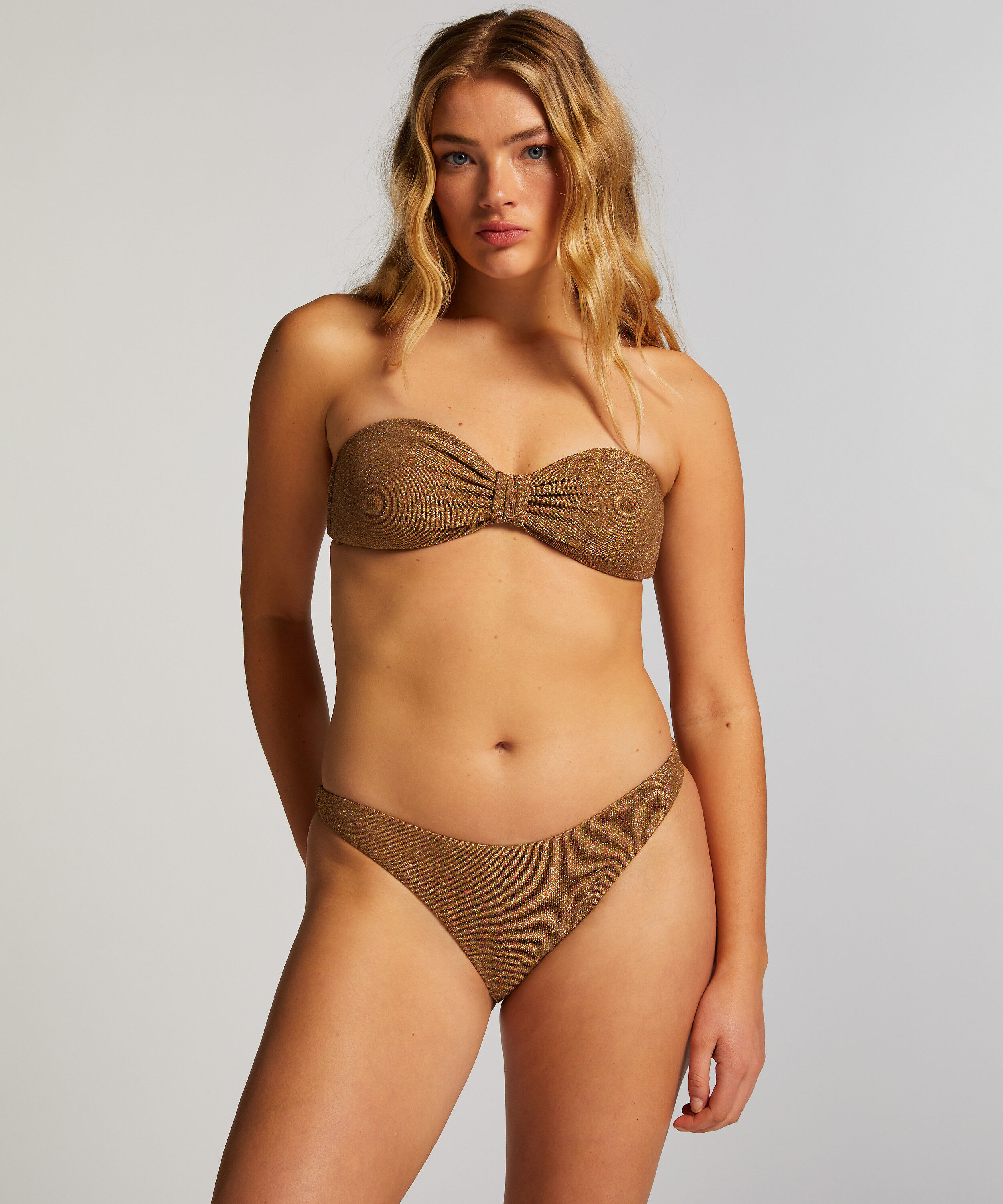 Højskåret Bikinitrusse Goldie Shimmer