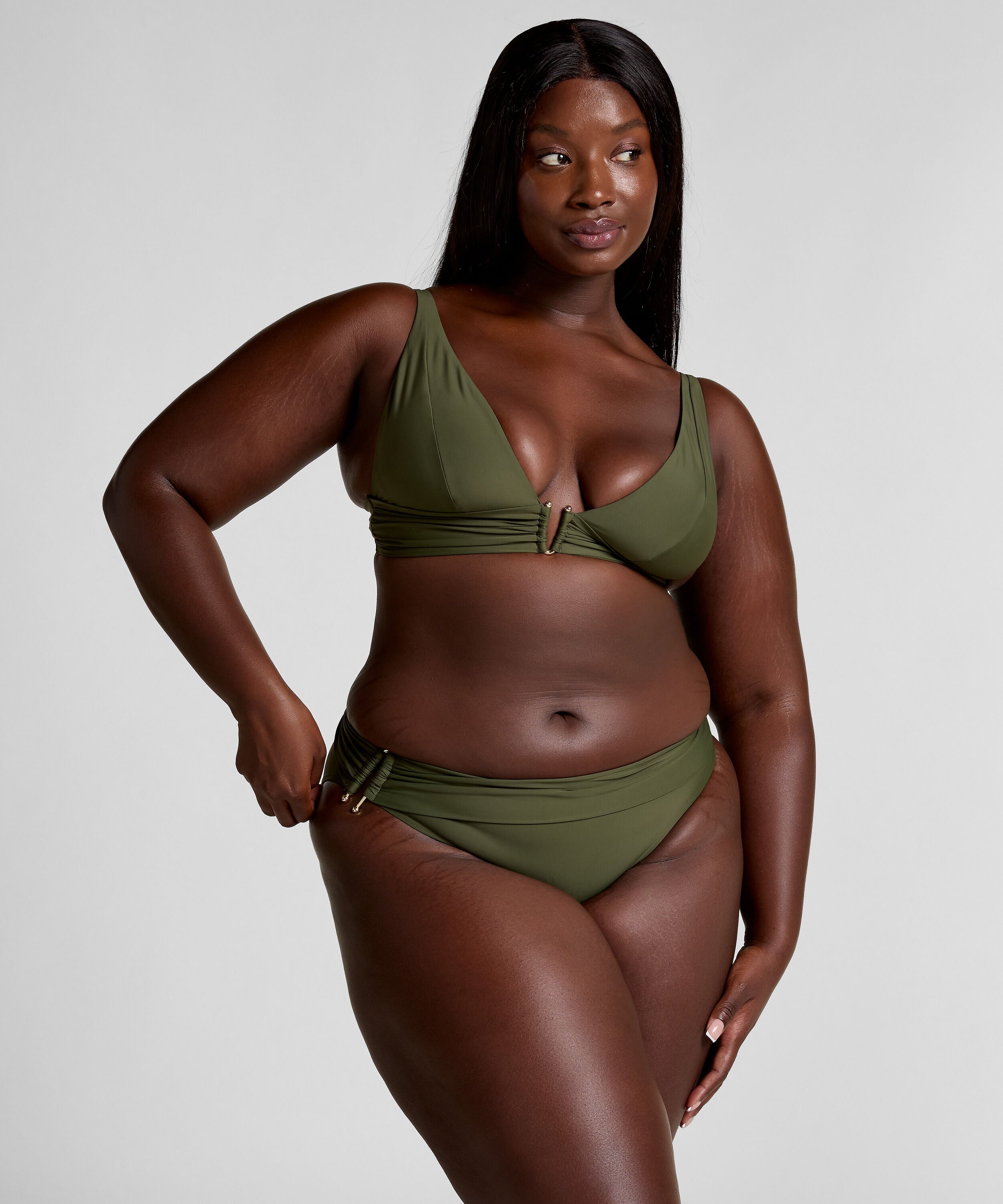 Luna Rio bikinitrusse