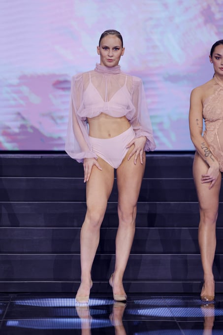 Smooth Triangle Bralette, Lyser&oslash;d