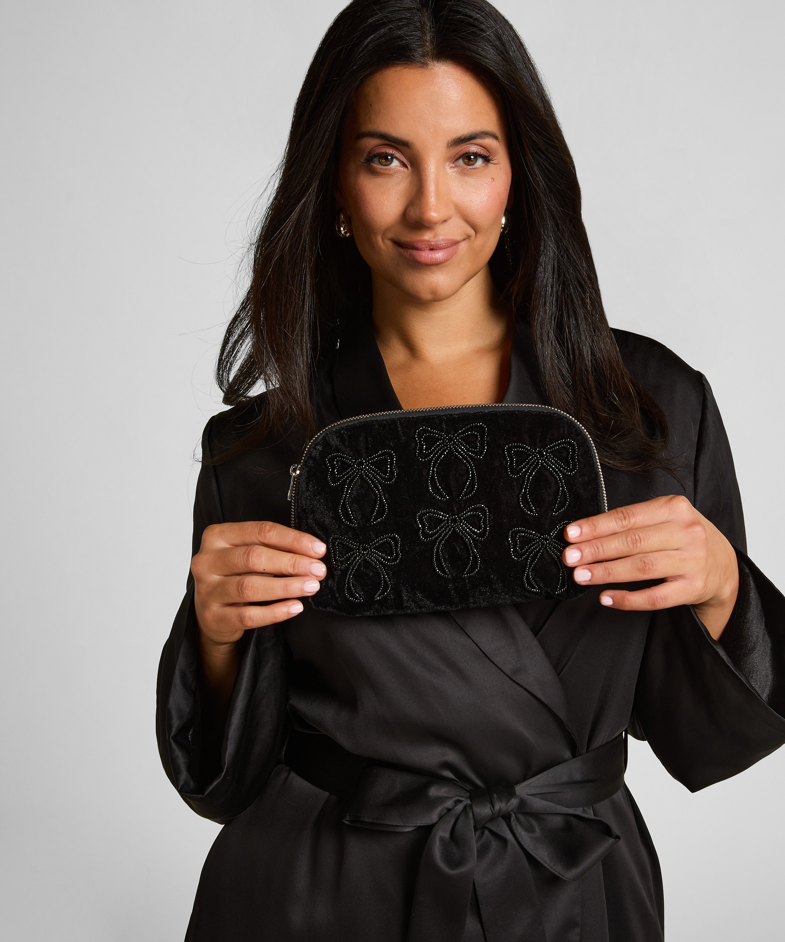 Bow makeuptaske, Sort, main