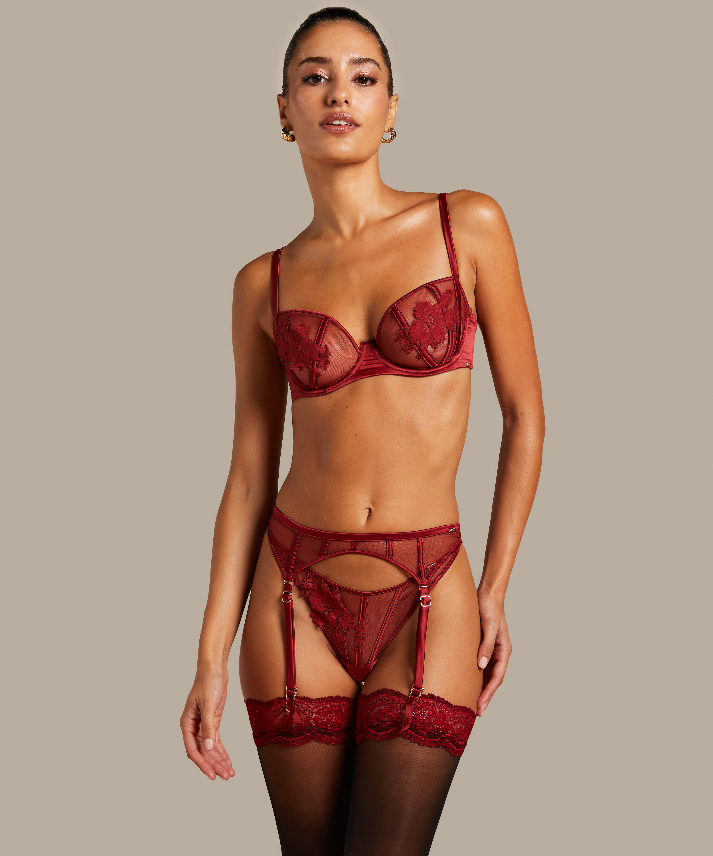 Hofteholder Ember, R&oslash;d, main