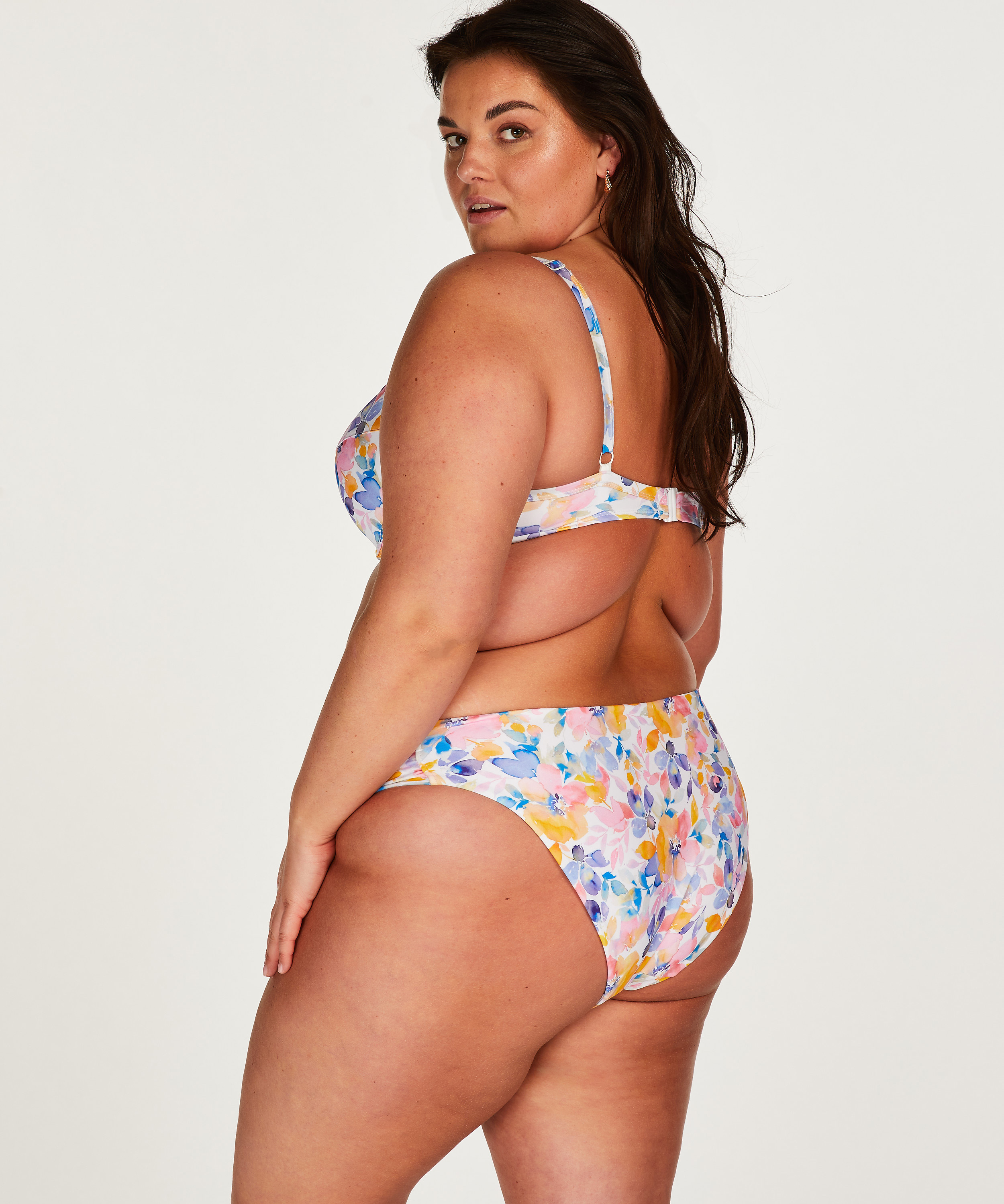 Formst&oslash;bt bikinitop med b&oslash;jle Palma, Hvid, main