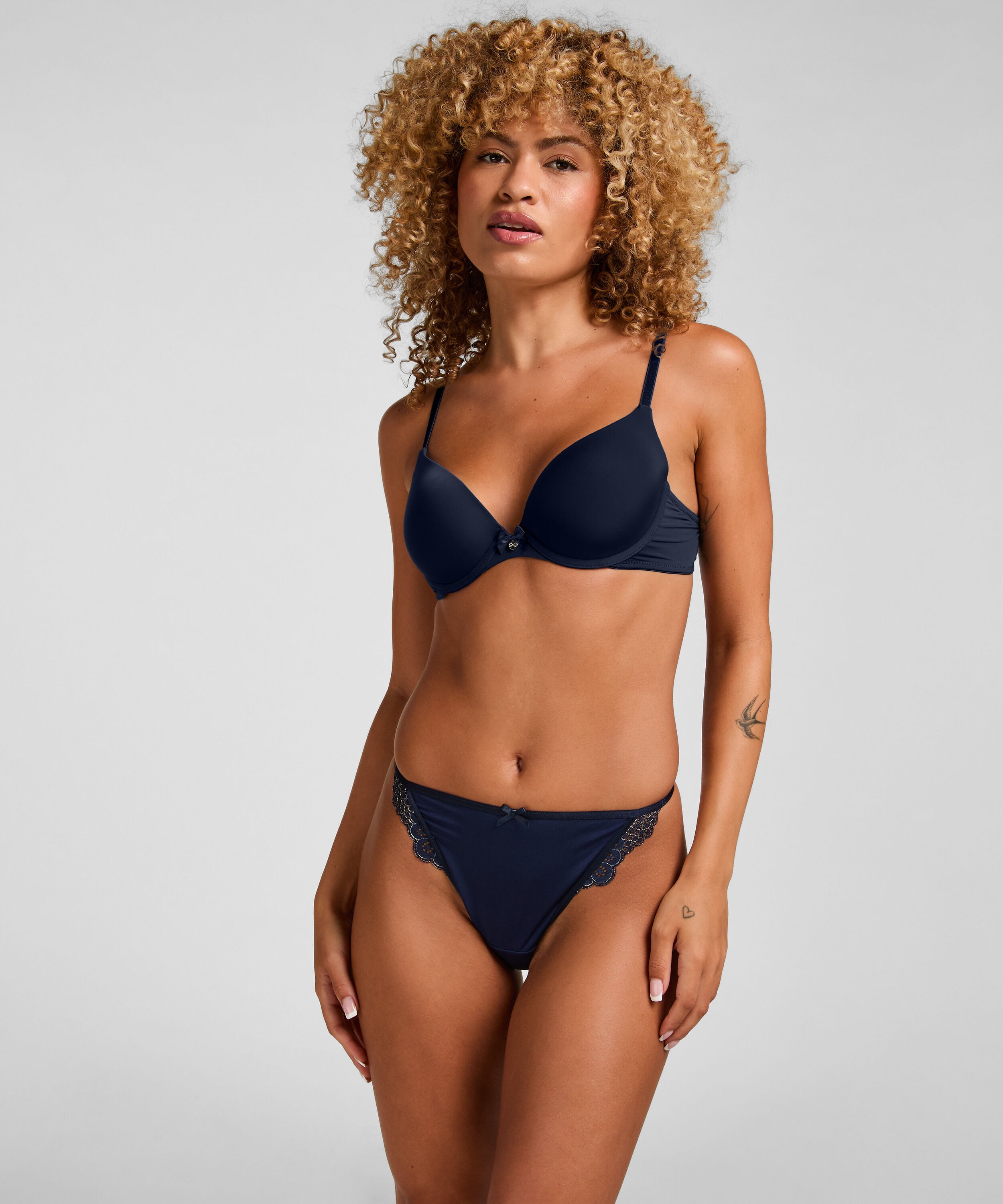 Highleg Brazilian Pamela