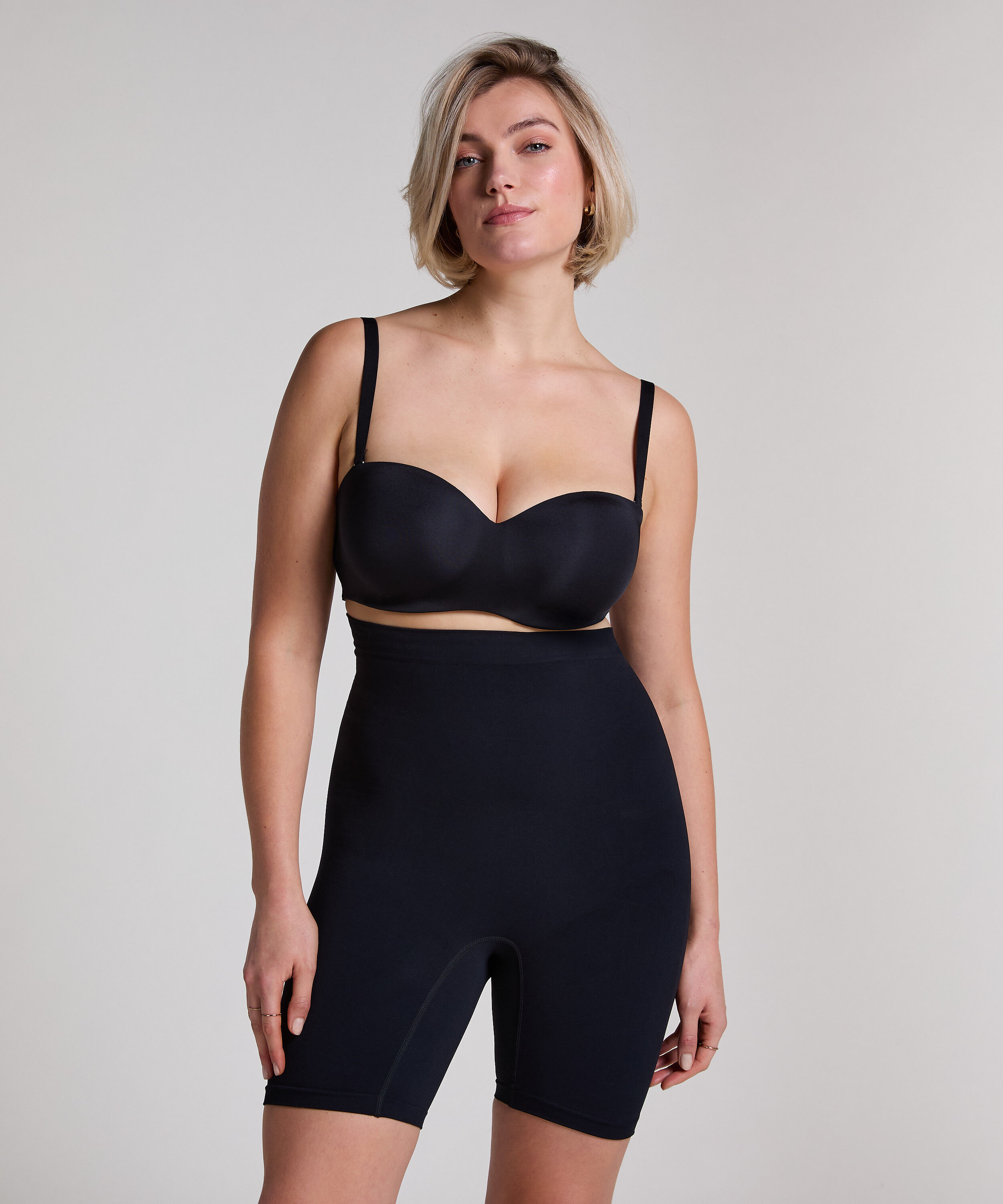 Sømløs forstærkende lårslanker