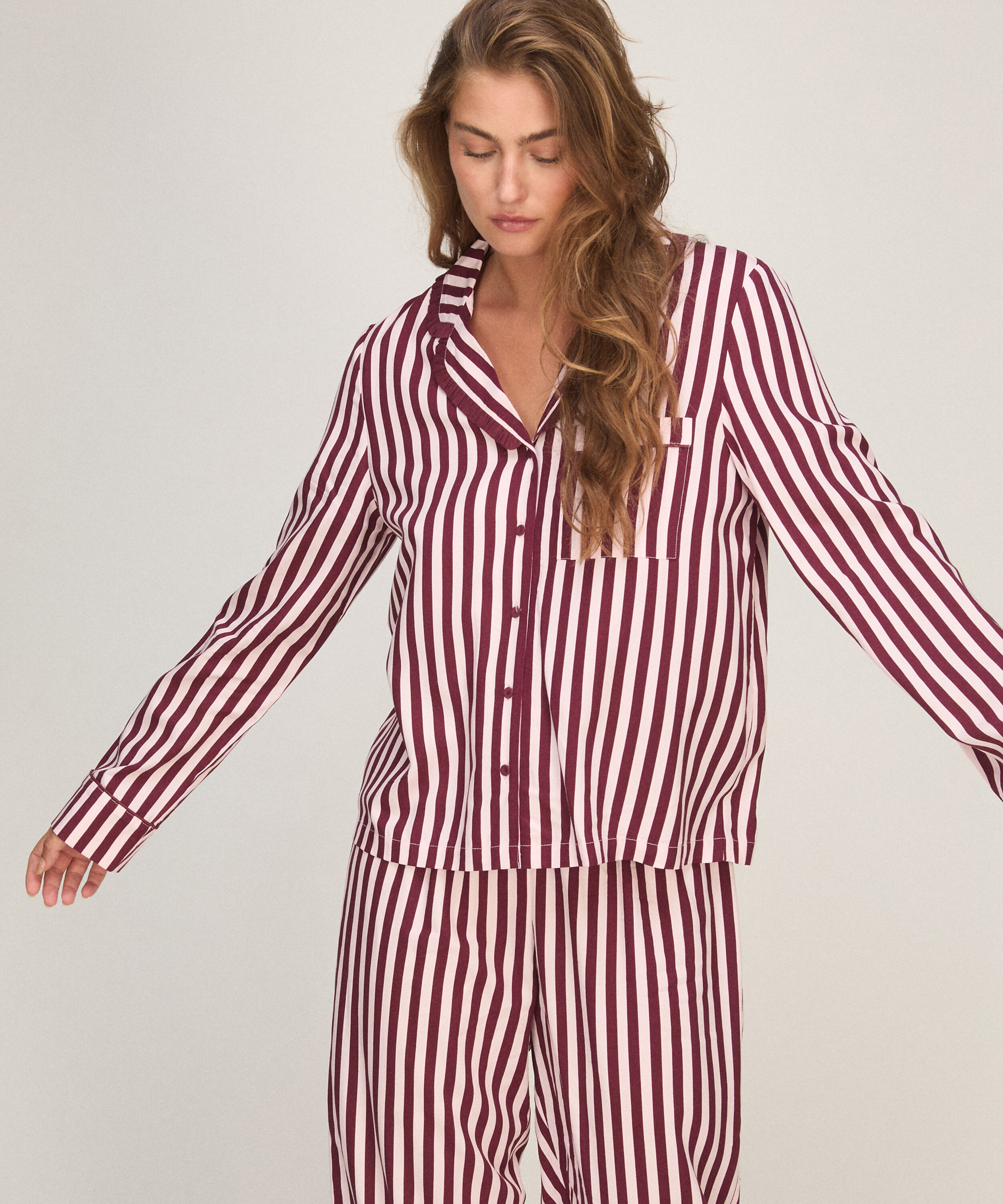 Pyjama Set Poplin Ruffle, Lyserød Pyjama Set Poplin Ruffle, Lyserød