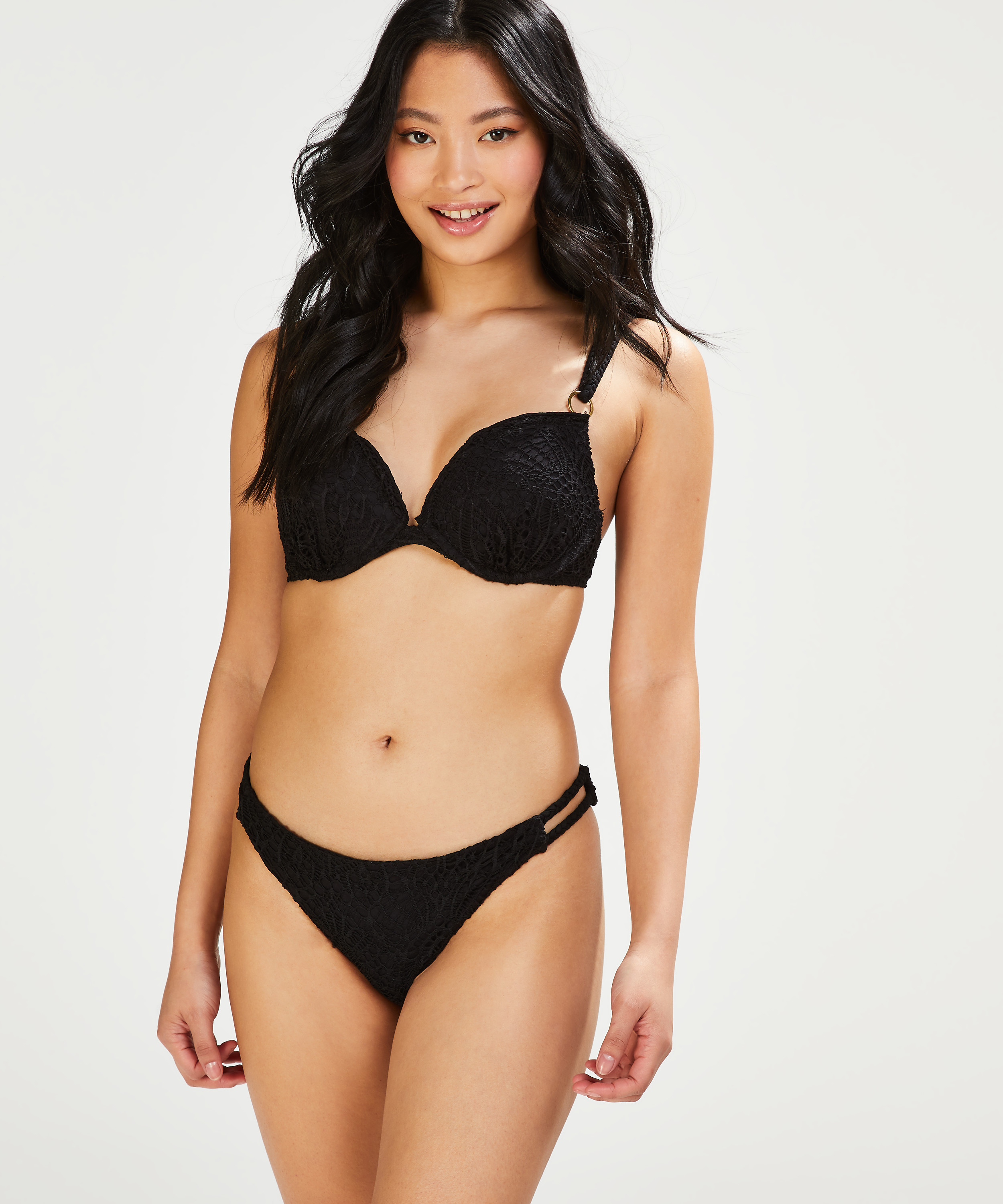 Formstøbt push-up-bikinitop med bøjle Crochet Størrelse A - E, sort, main