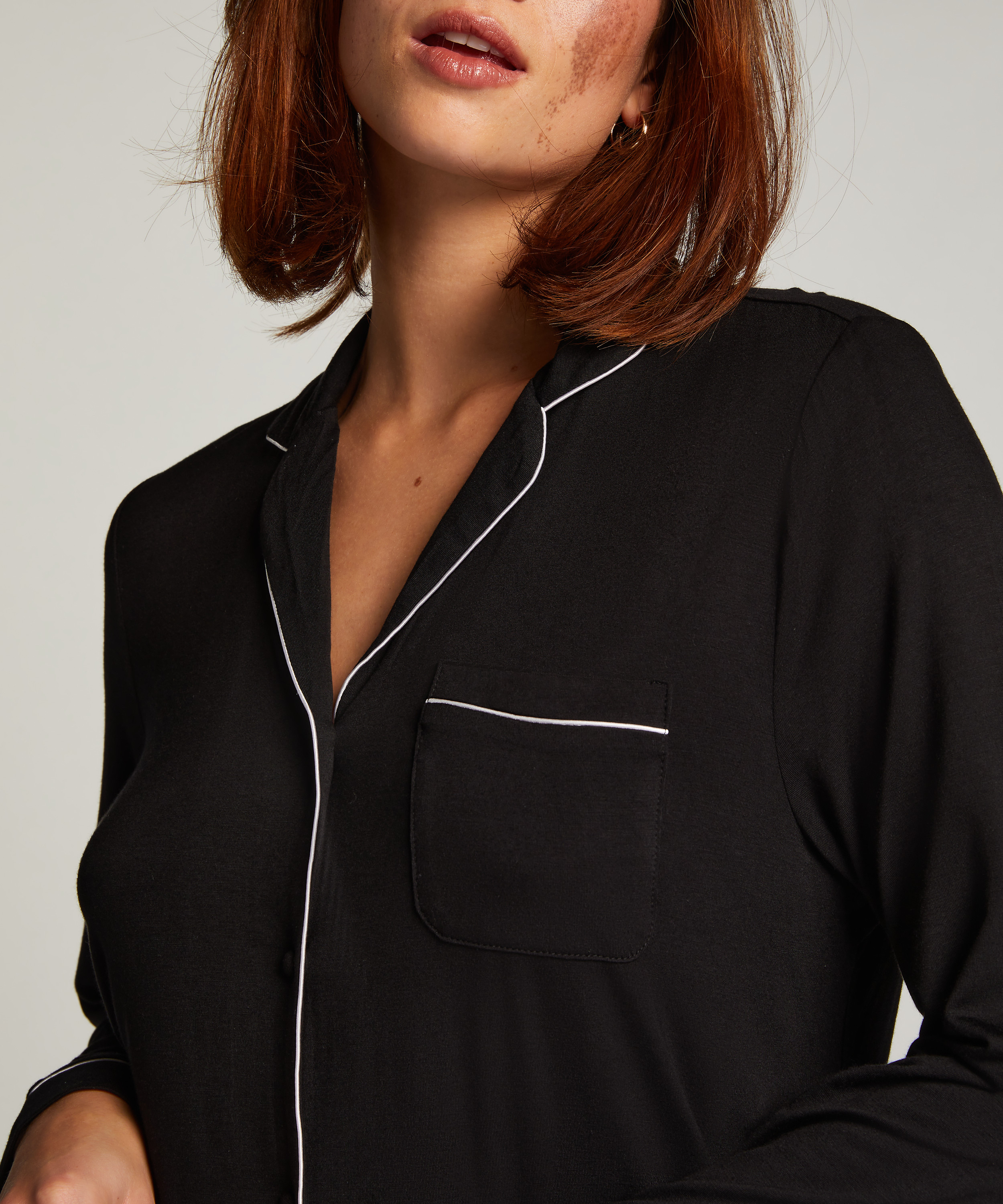 Langærmet jerseyskjortekjole Essential, Sort, main