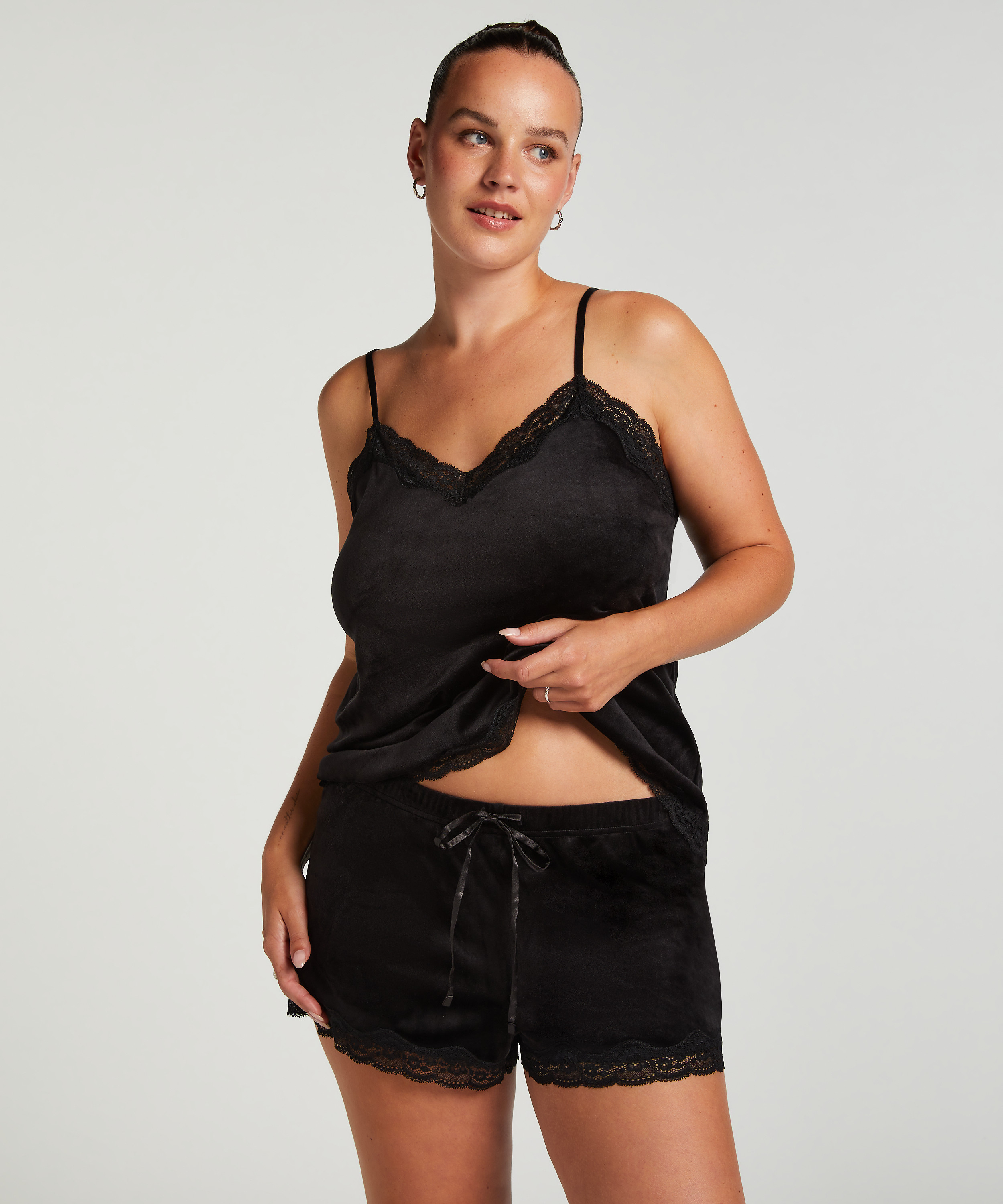 Cami top Velours Lace, Sort, main