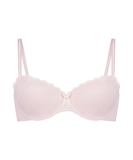 Formst&oslash;bt b&oslash;jle-bh Lola, Lyser&oslash;d